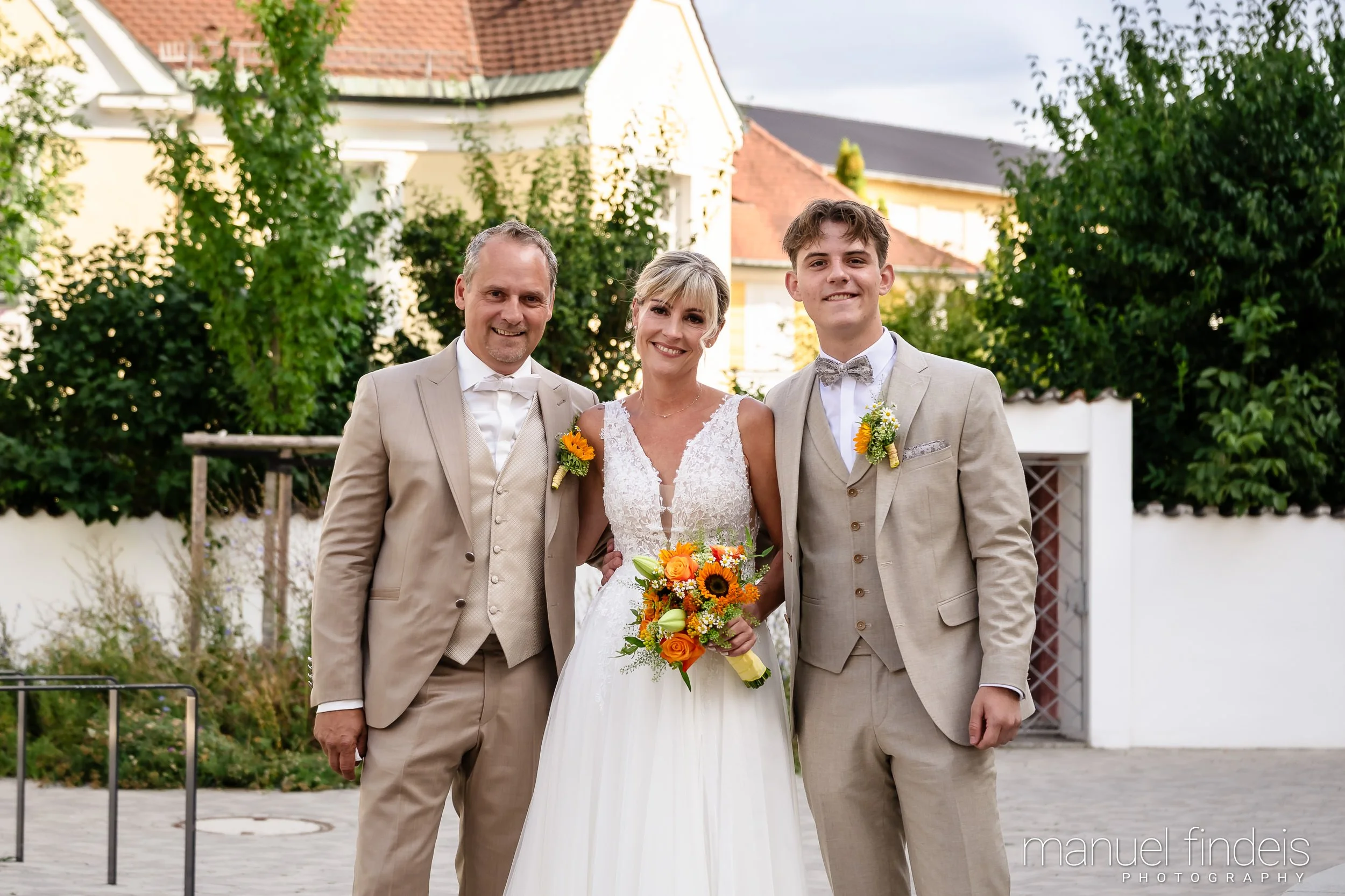 0057_Hochzeit_CuR_www.manuelfindeis.com.jpg