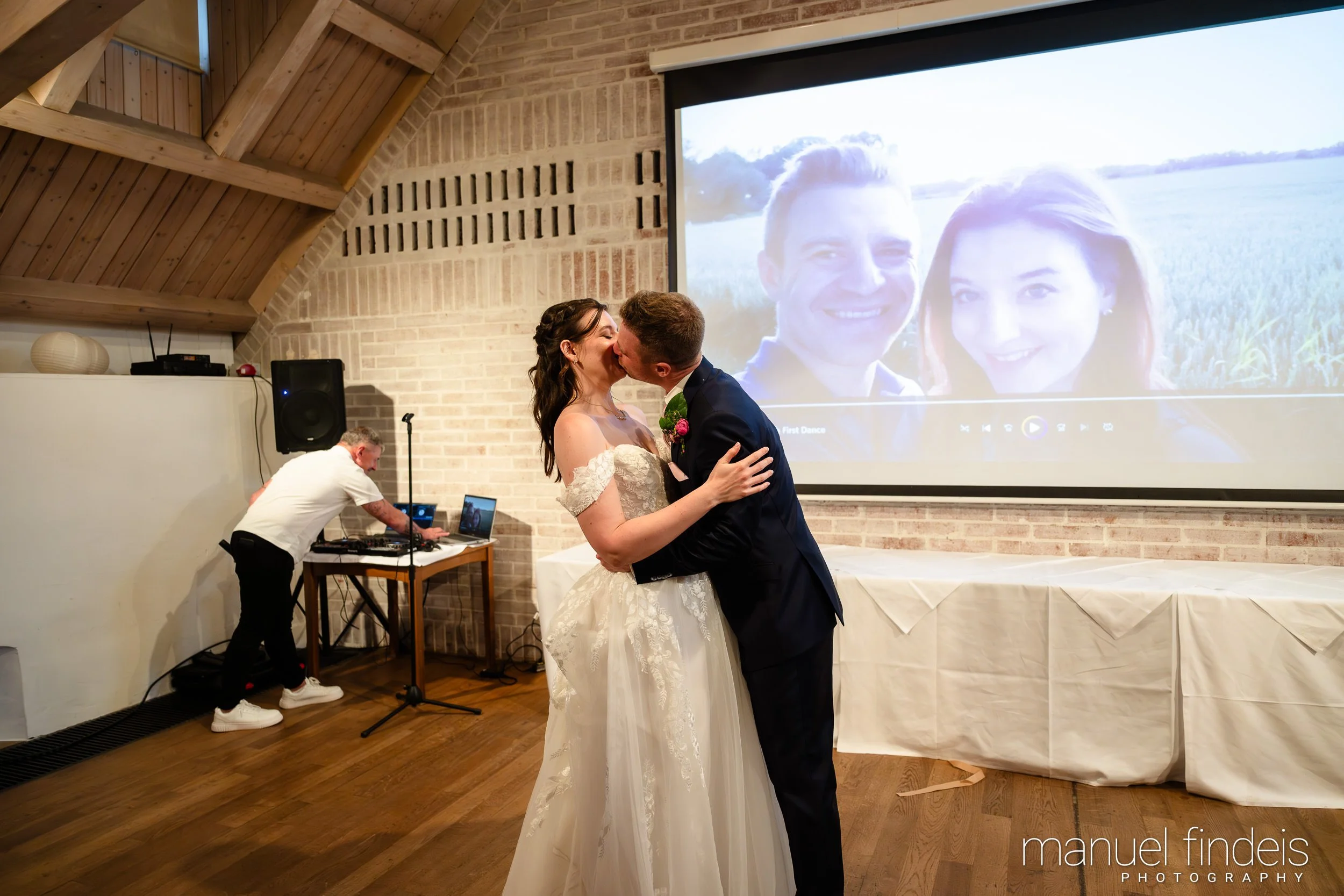 0696_Hochzeit_Rus_www.manuelfindeis.com.jpg