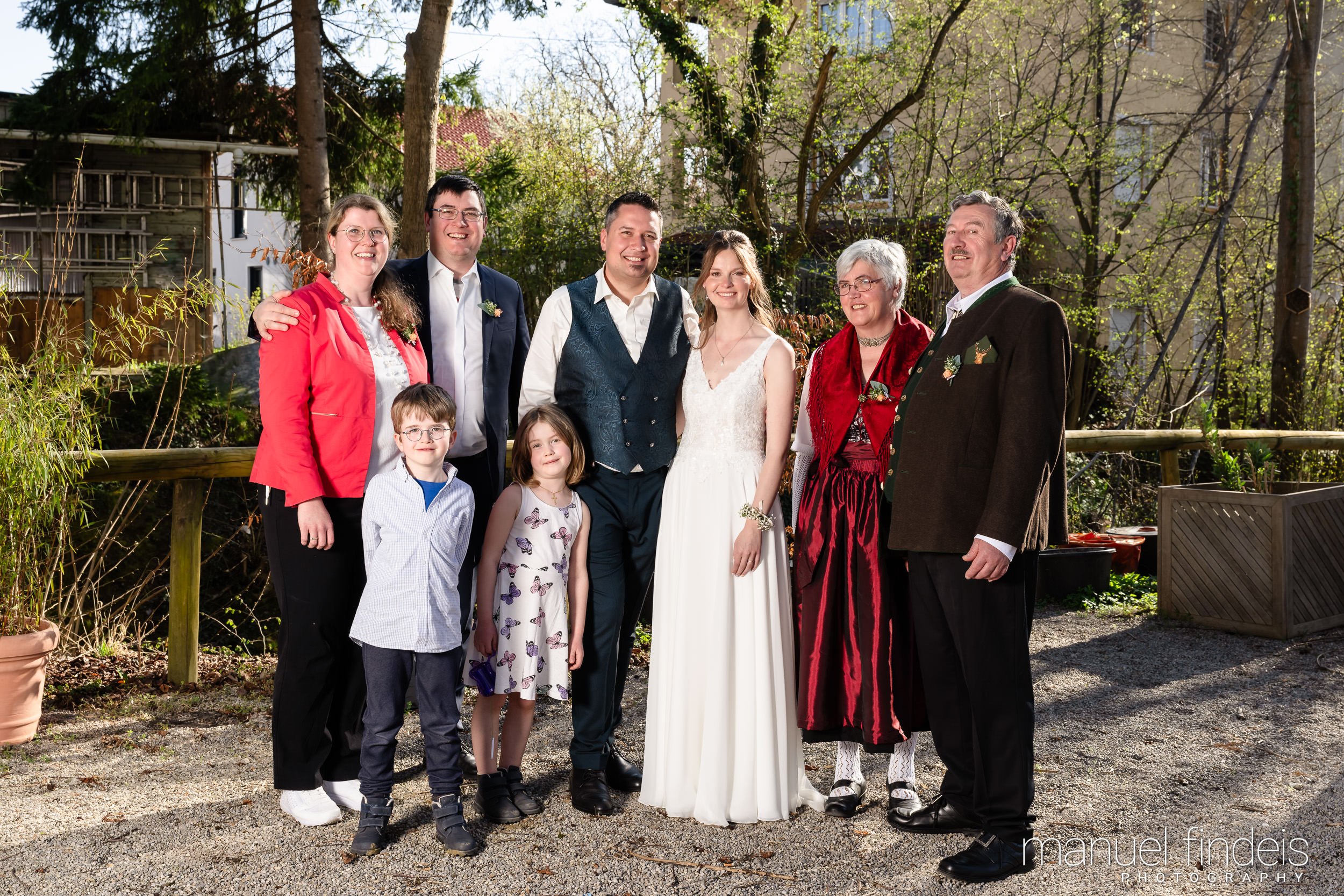 0799_Hochzeit_VuA_www.manuelfindeis.com.jpg