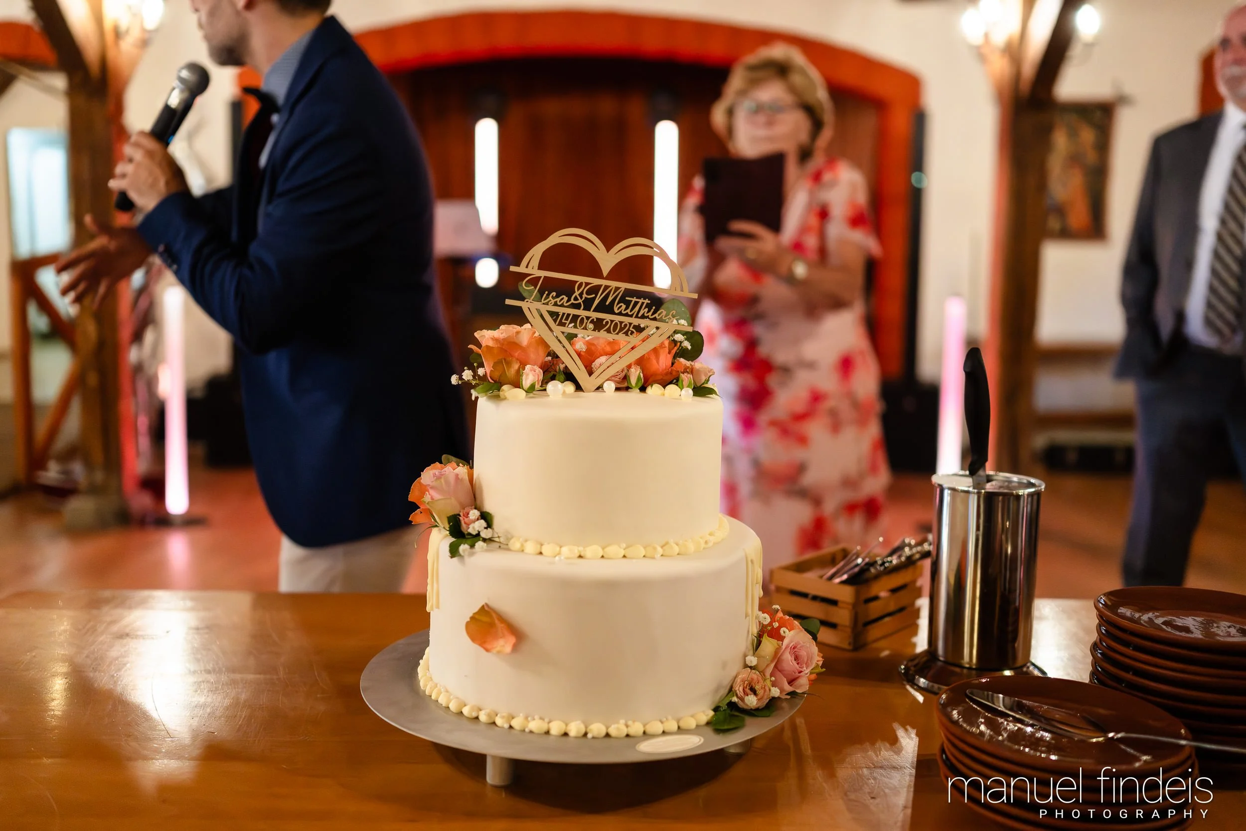 0370_Hochzeit-LUM_www.manuelfindeis.com.jpg