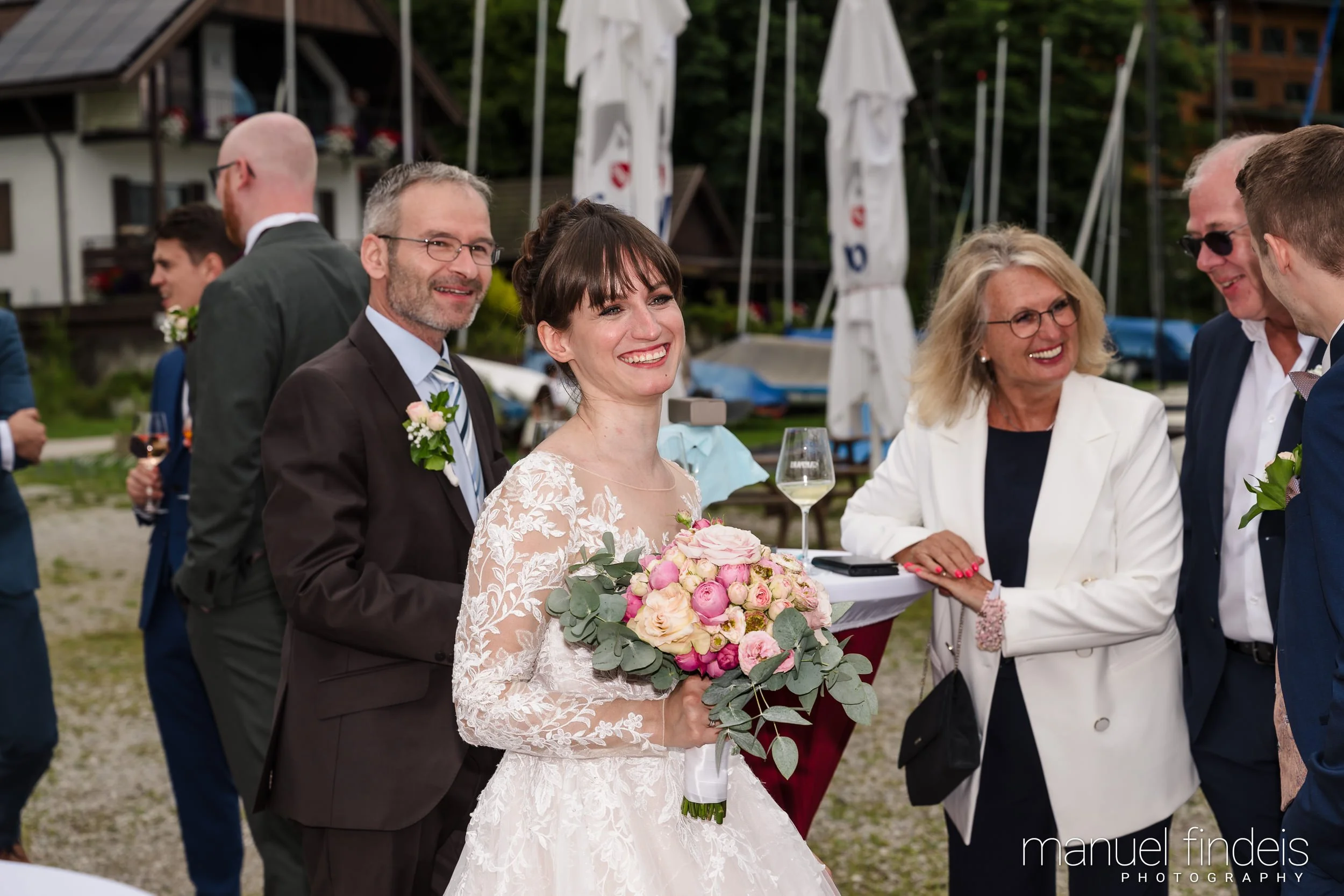 0687_Hochzeit-AuJ_www.manuelfindeis.com.jpg