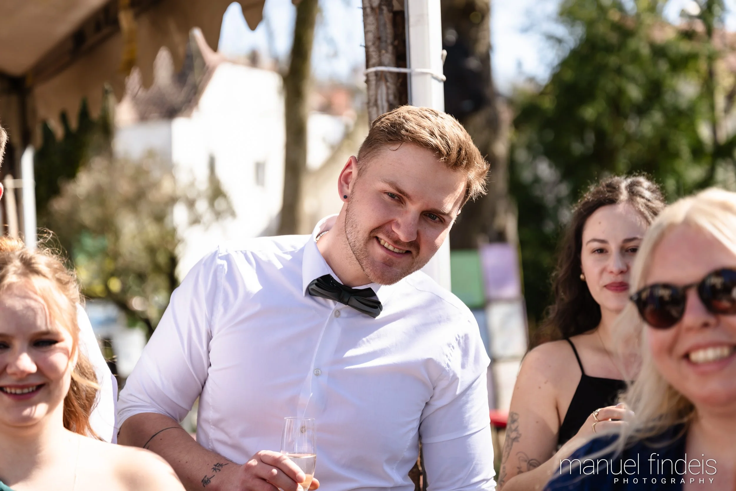 0591_Hochzeit_VuA_www.manuelfindeis.com.jpg
