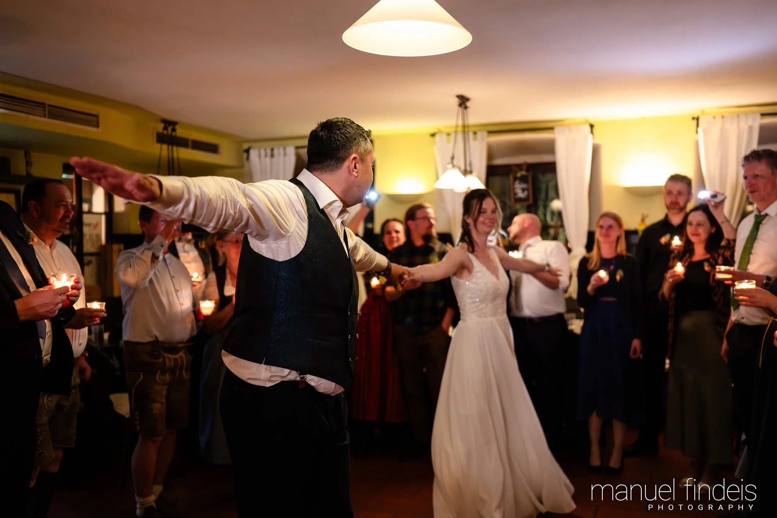 0922_Hochzeit_VuA_www.manuelfindeis.com.jpg