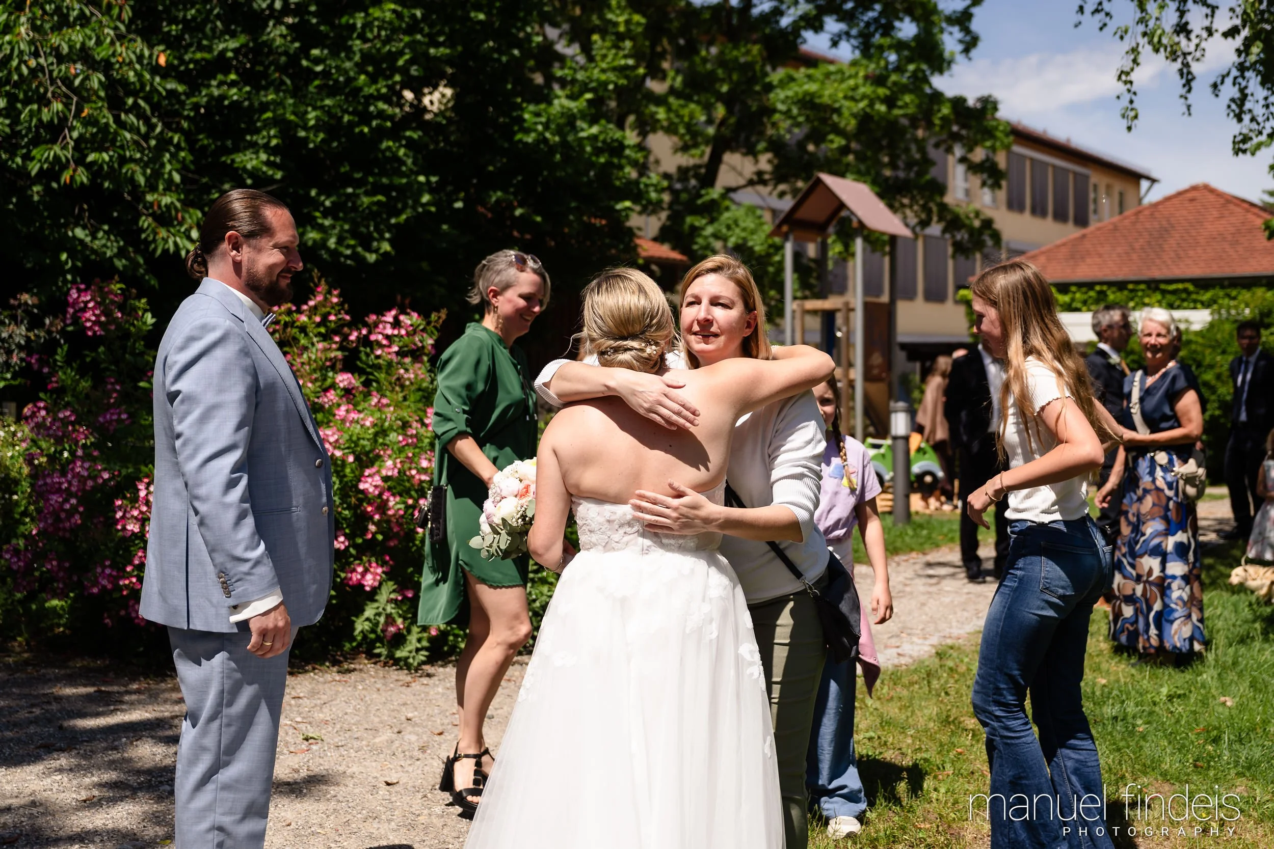 0402_Hochzeit_RundS_www.manuelfindeis.com.jpg