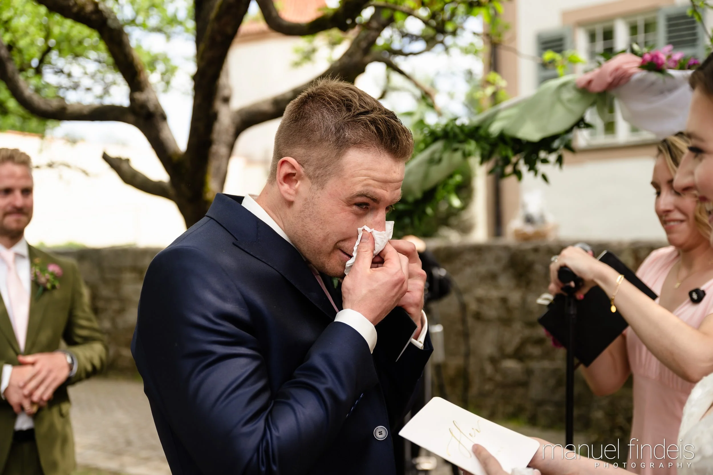 0203_Hochzeit_RuS_www.manuelfindeis.com.jpg