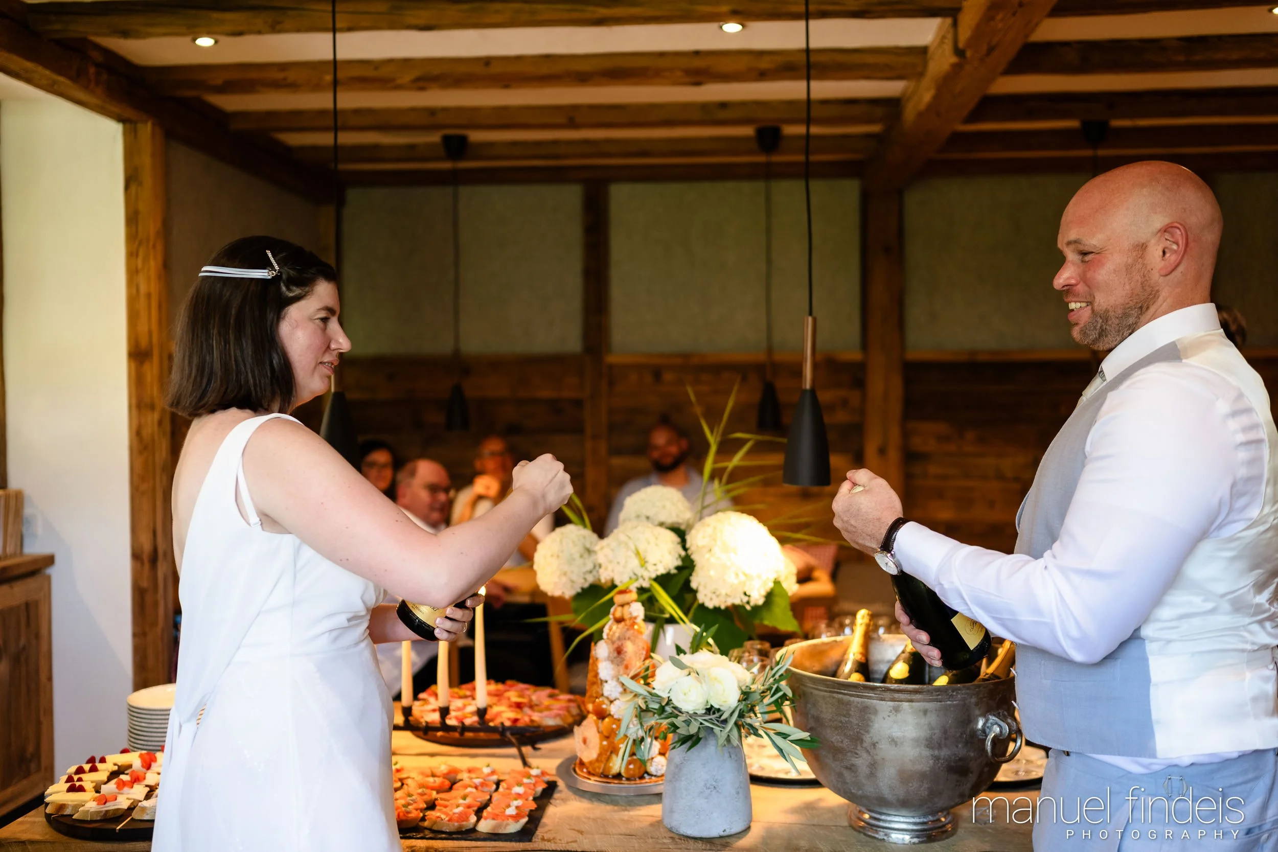 0152_Hochzeit-CuS_www.manuelfindeis.com.jpg