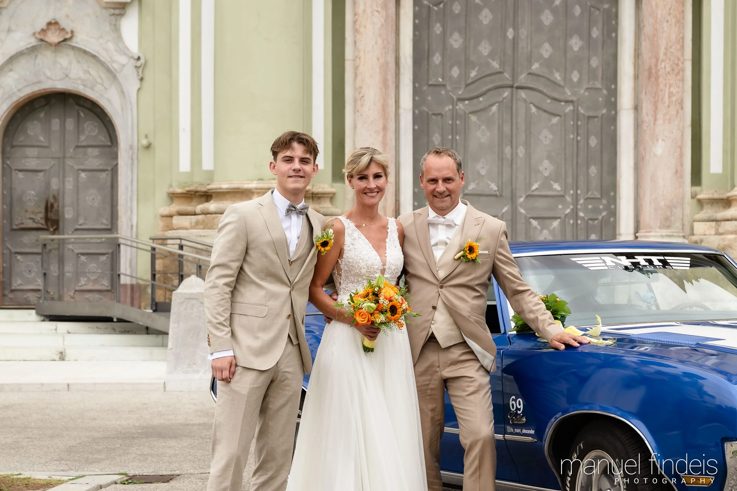 0381_Hochzeit_CuR_www.manuelfindeis.com.jpg