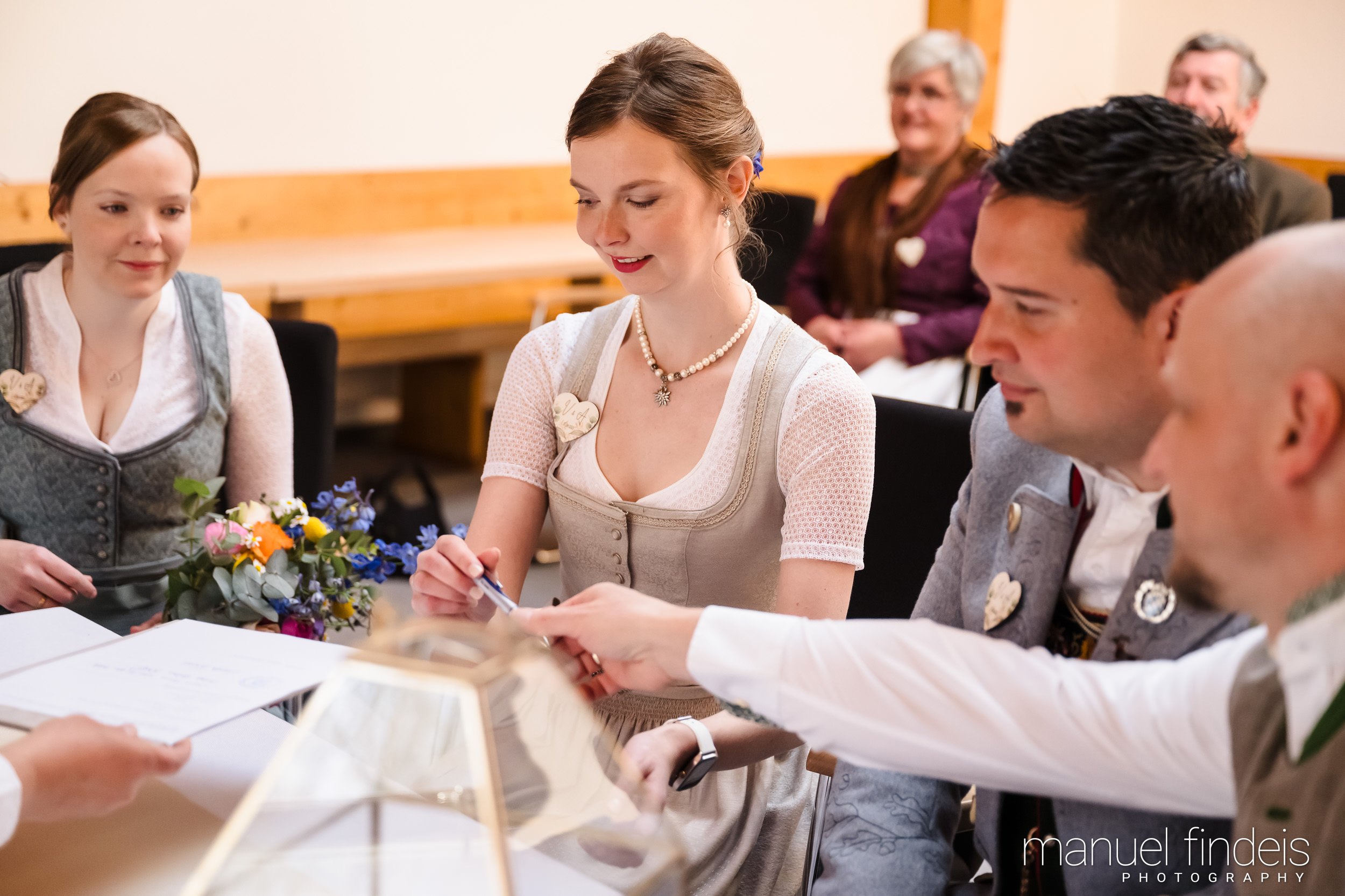 0154_Hochzeit-VuA-StA_www.manuelfindeis.com.jpg