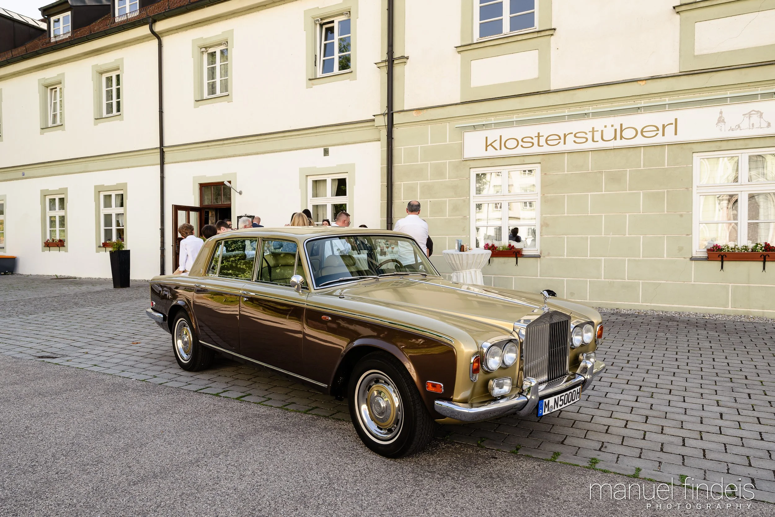 0272_Hochzeit_AuE_www.manuelfindeis.com.jpg