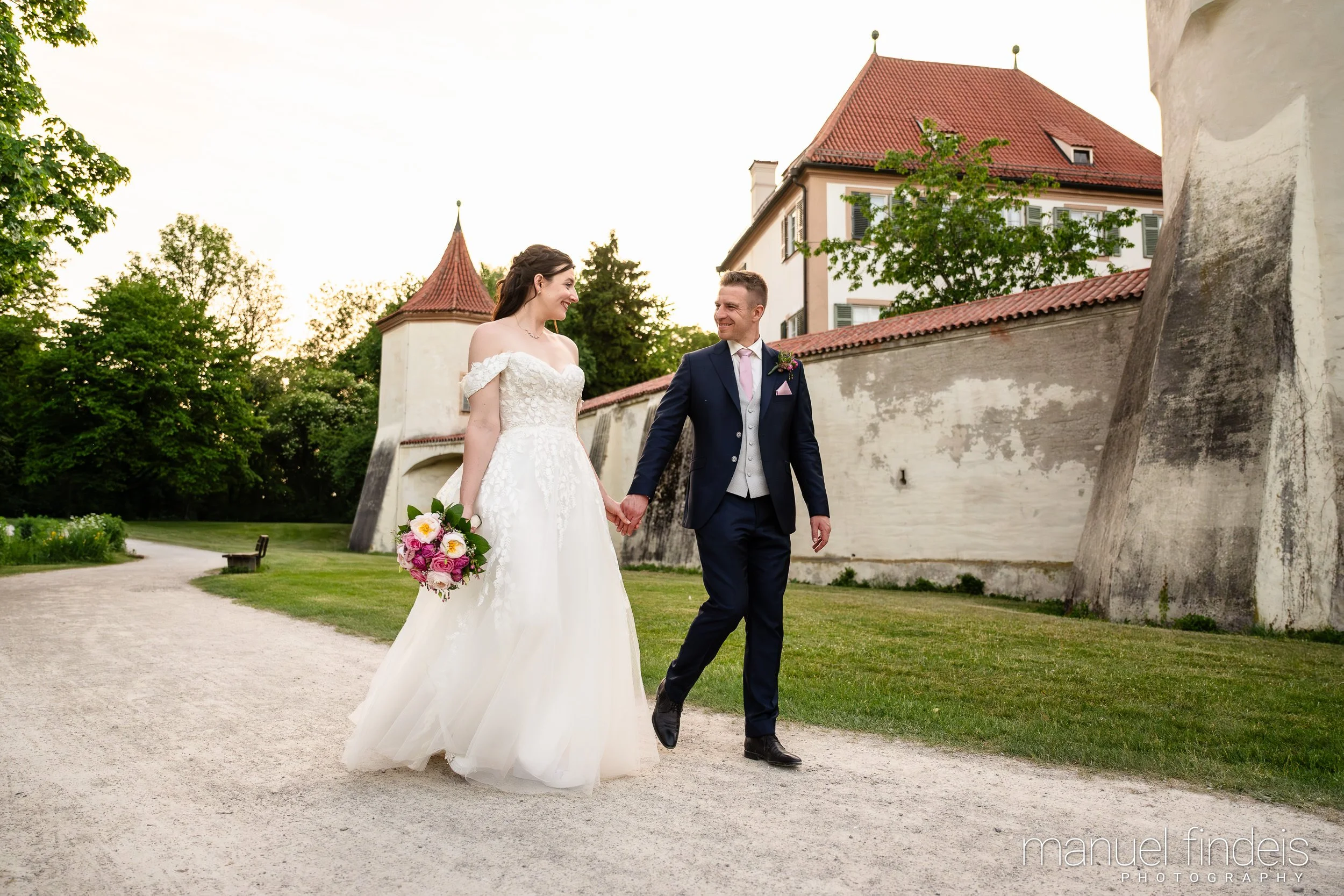 0943_Hochzeit_Rus_www.manuelfindeis.com.jpg