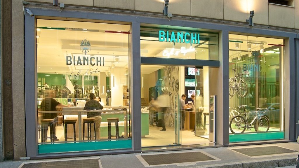 Bianchi_Milano_WEB1.jpg