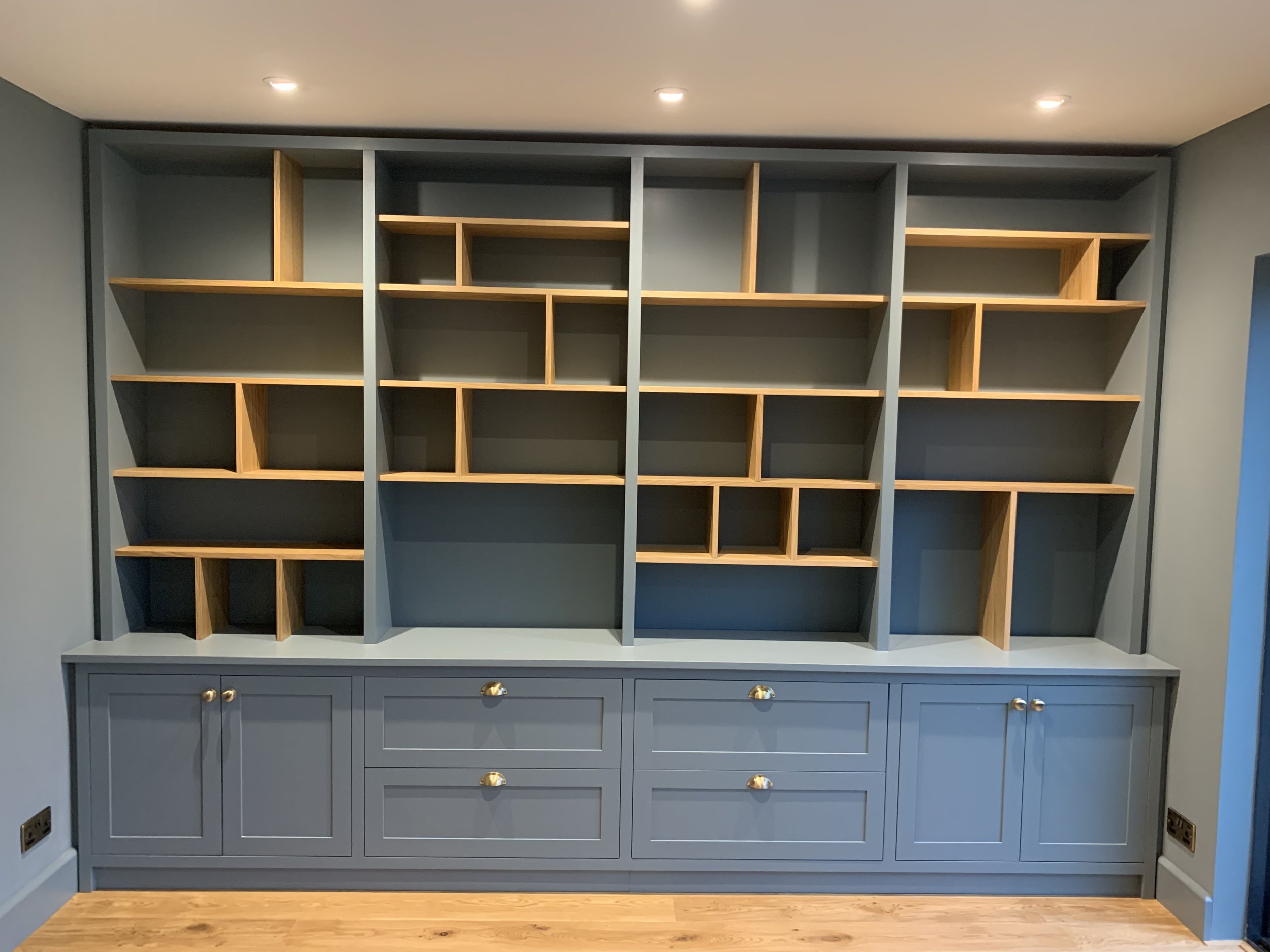 CUTTING EDGE JOINERY