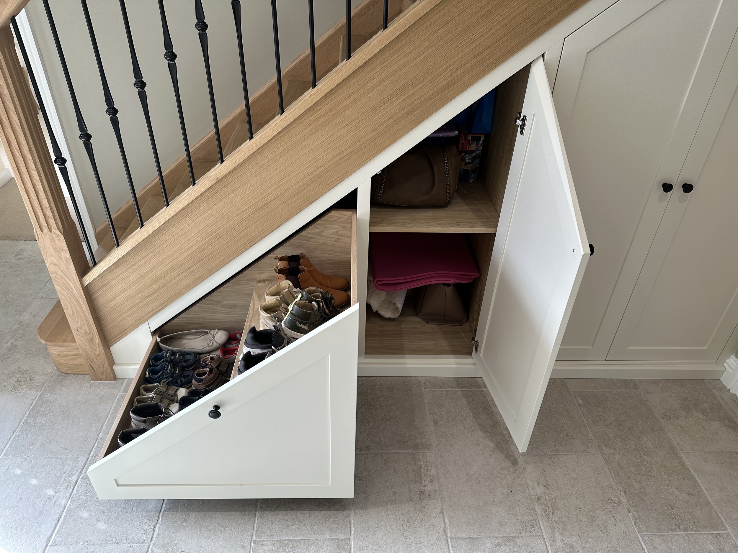 CUTTING EDGE JOINERY