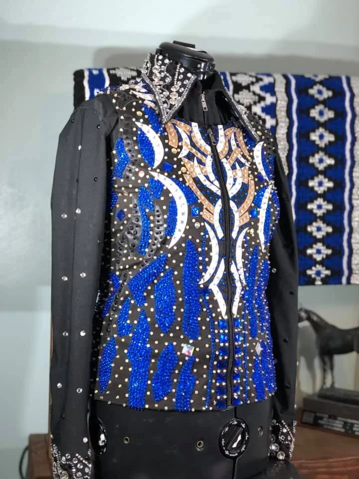 SHOW VEST BUST 38