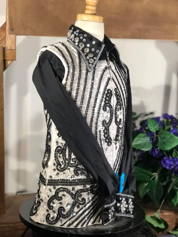 SHOW VEST BUST 34