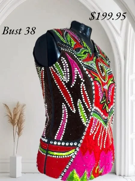 SHOW VEST BUST 38