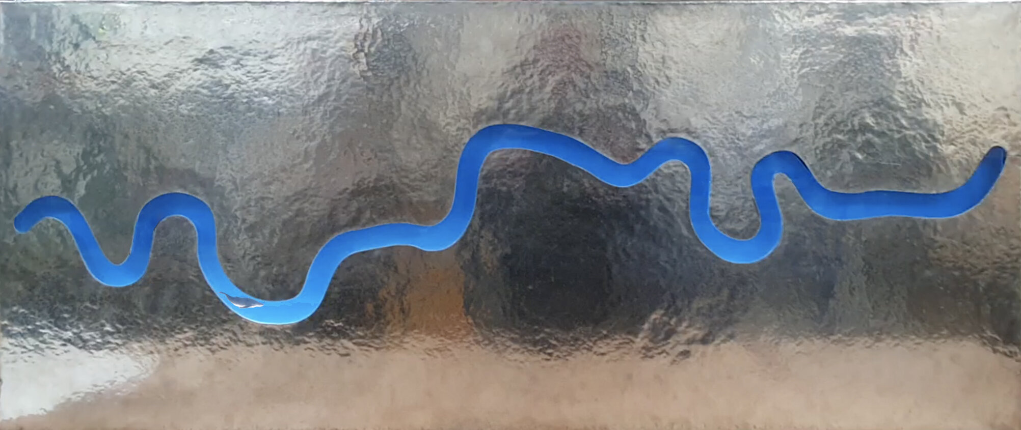 Go With The Flow_water_installation_60x140x6cm_michael_wallner.jpg