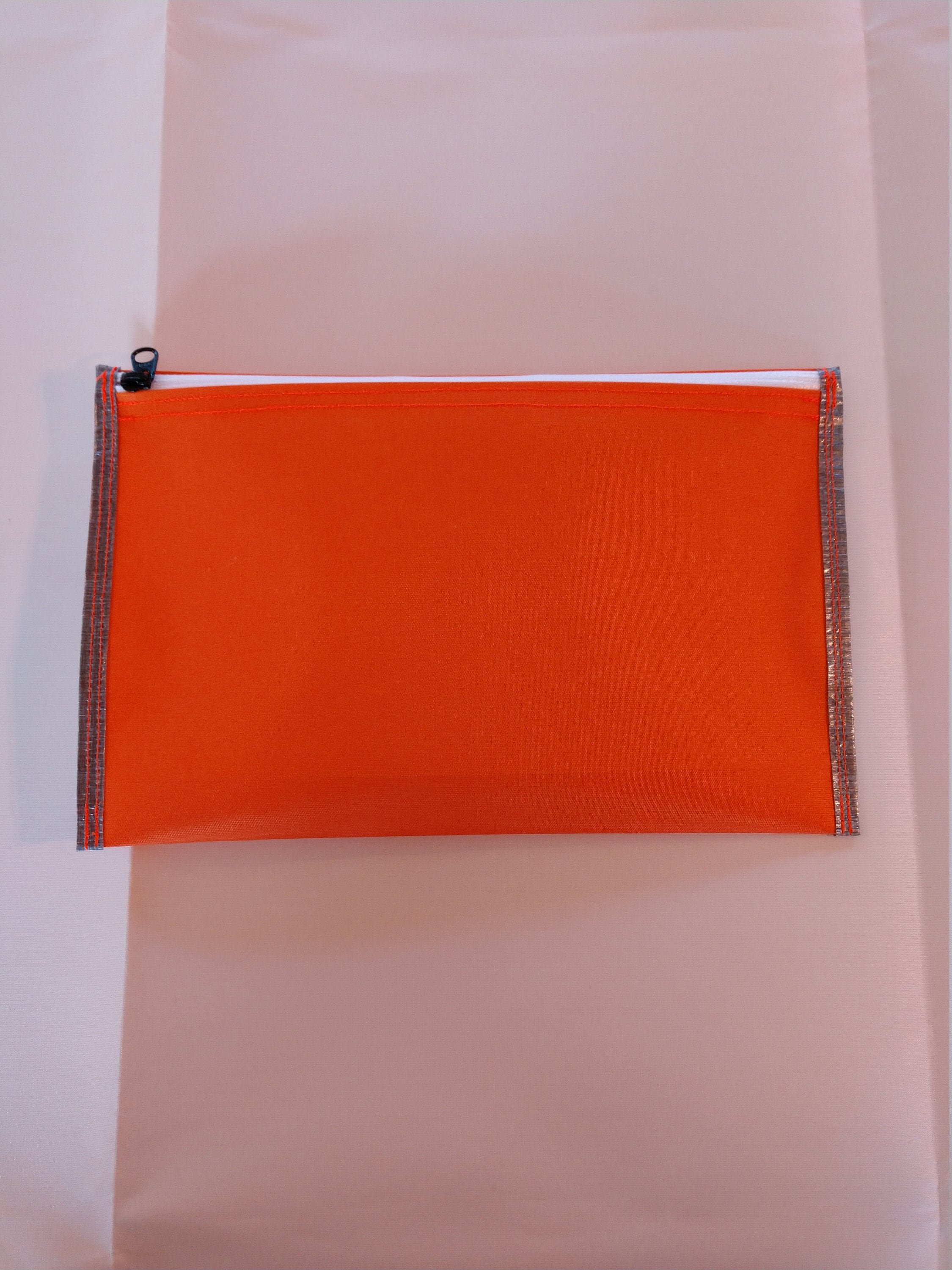 https://i.etsystatic.com/19664722/r/il/ee7d6b/3392594875/il_fullxfull.3392594875_hlq3.jpg