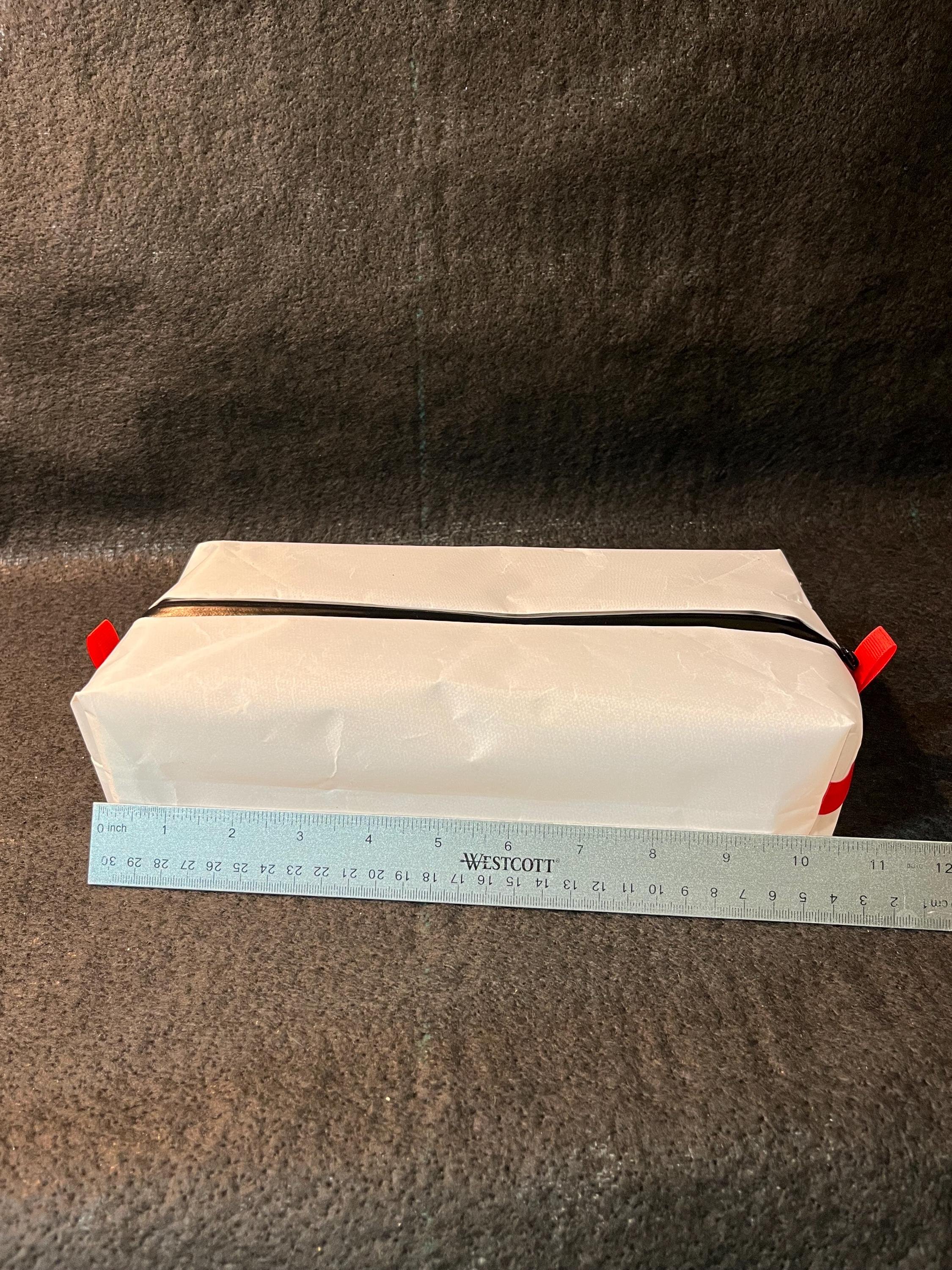 https://i.etsystatic.com/19664722/r/il/e1b800/8305636555/il_fullxfull.8305636555_fzxu.jpg