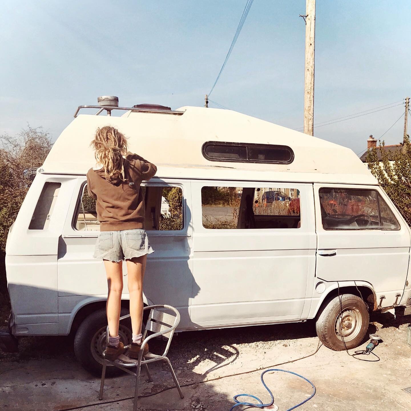 Roxy- VW T25 (another baby of mine). 😉 What a transformation! 
This was a big oleee job, that we started during lockdown a few years back. Most of the materials we salvaged to keep costs down and tried to do as much ourselves as possible. I&rsquo;m 