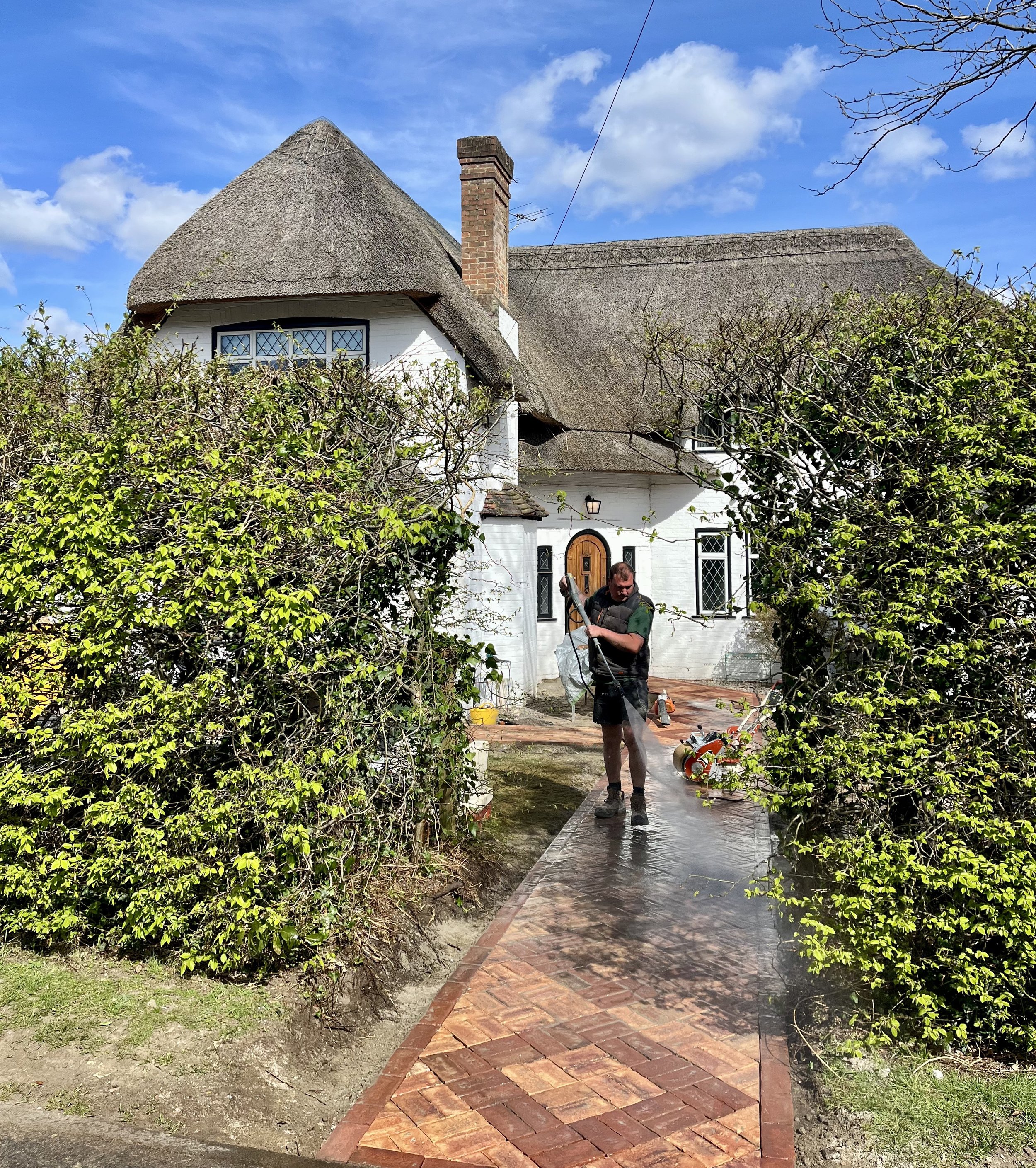 Path from road to front door
