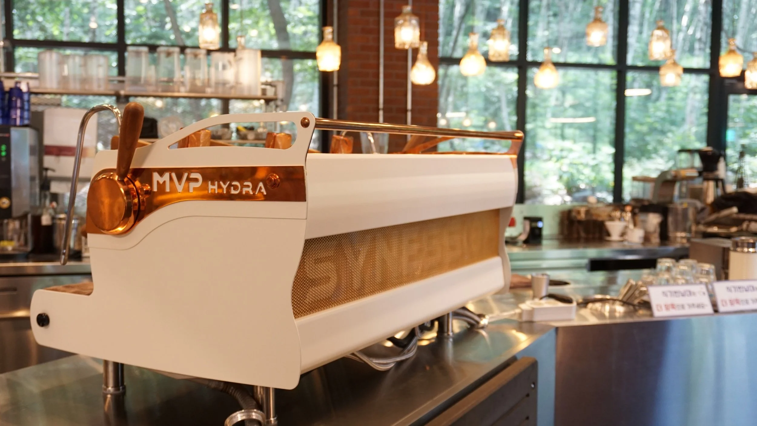 The Coffee Lobby - Synesso Commercial Coffee Machines  