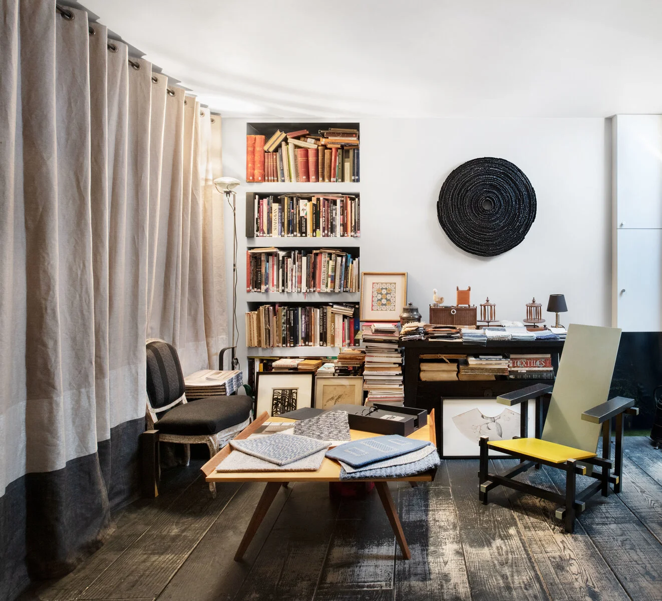 Sylie Johnson, Paris  @ Ambroise Tezenas  Architectural Digest