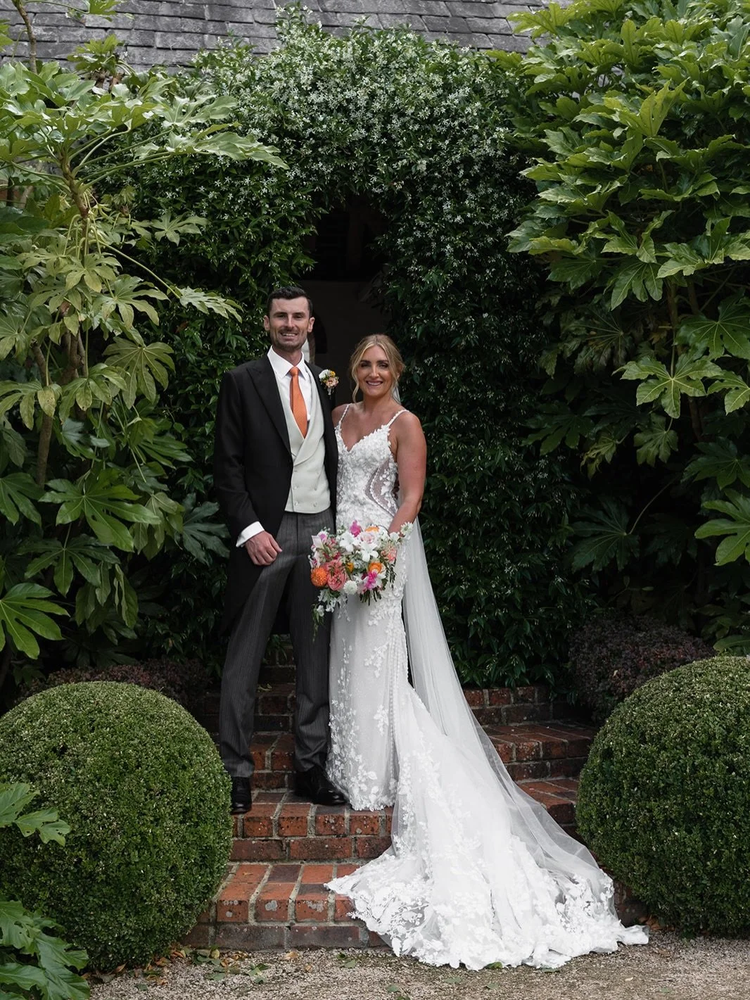 In preparation for my first wedding of the year next weekend at @findon_place I have been looking over past galleries of weddings I&rsquo;ve captured here, so thought I&rsquo;d share a few frames from L&amp;J&rsquo;s gorgeous day. 

Including the now
