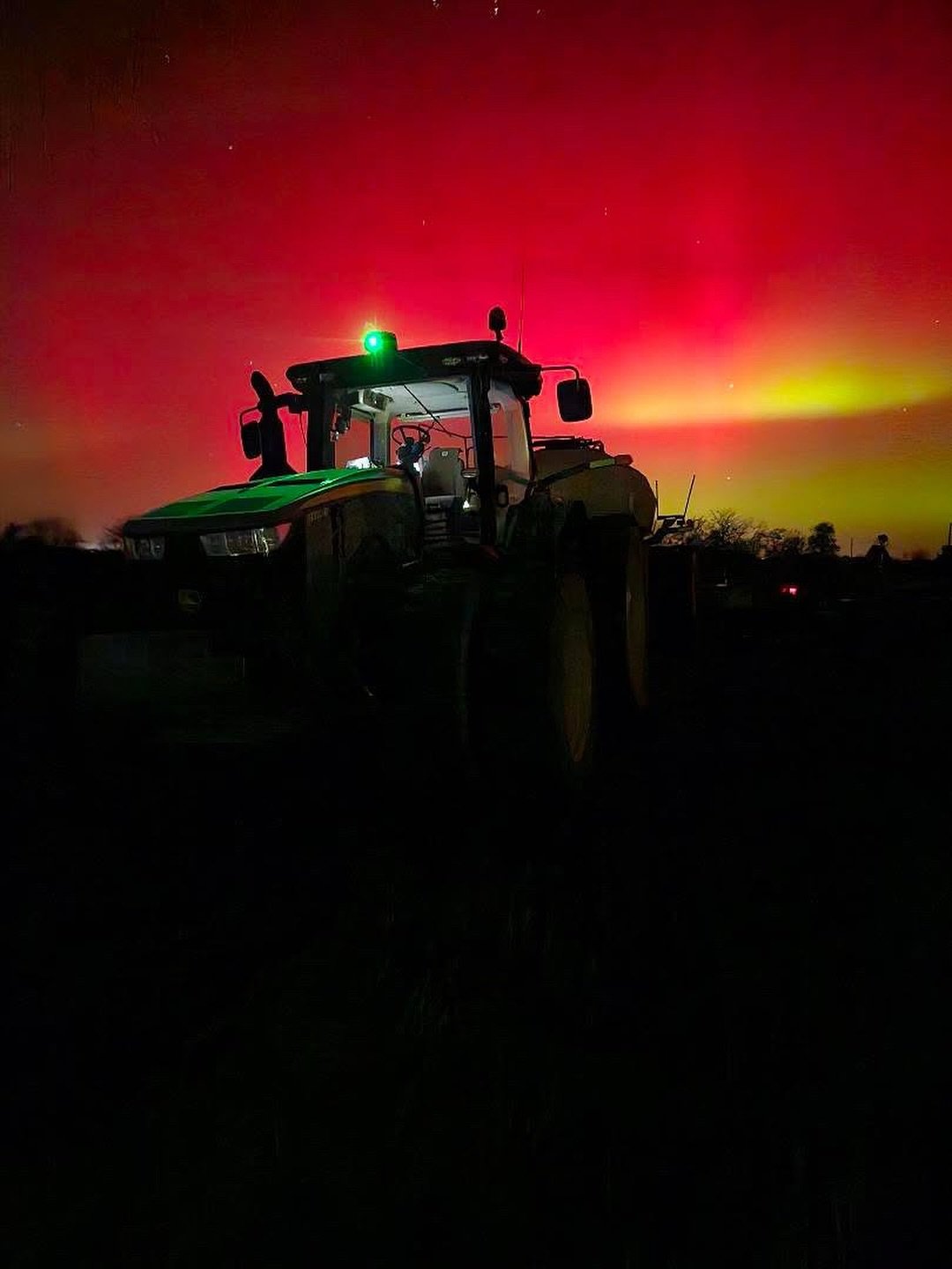 What an incredible shot of the Northern Lights last night from one of our customers and followers, @anthonyzimmerman100 🌌🚜

The #NorthernLights were in full display across the heartland &mdash; and if you were out late in the shop or wrapping up in