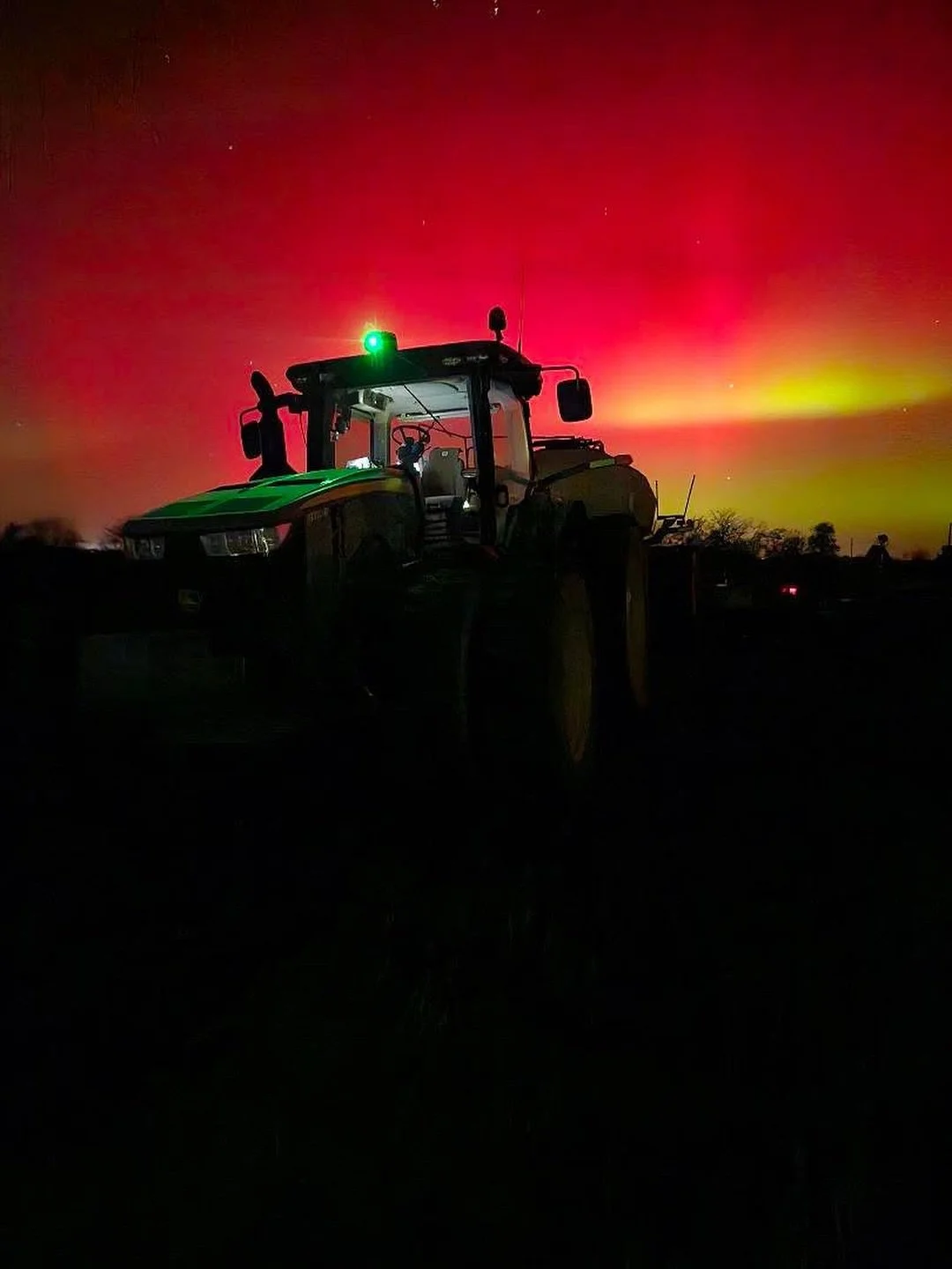 What an incredible shot of the Northern Lights last night from one of our customers and followers, @anthonyzimmerman100 🌌🚜

The #NorthernLights were on full display across the heartland &mdash; and if you were out late in the shop or wrapping up in
