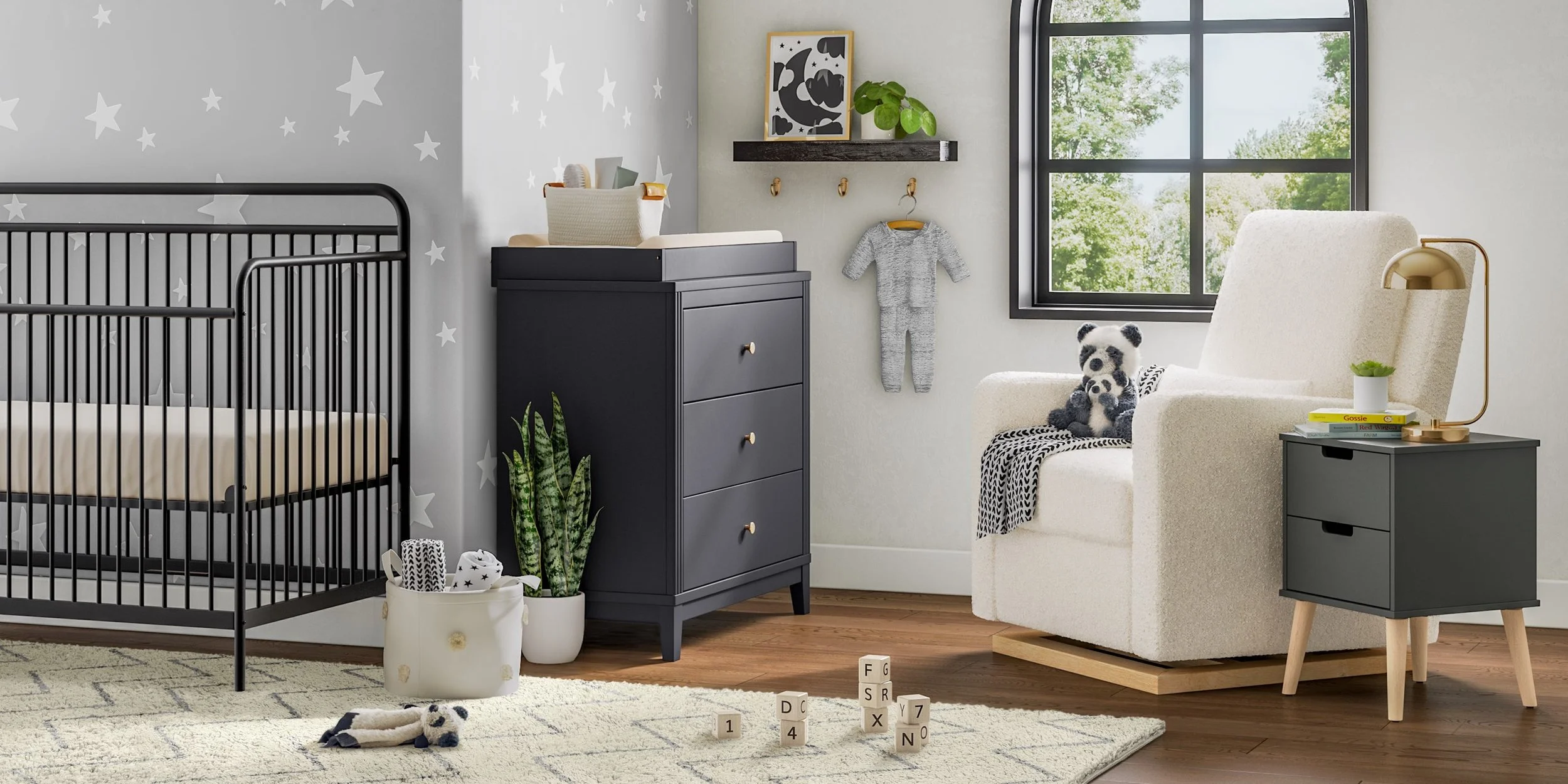 C3_2024_ECC_SH01_Nursery_Gender_Neutral_BWG.jpg