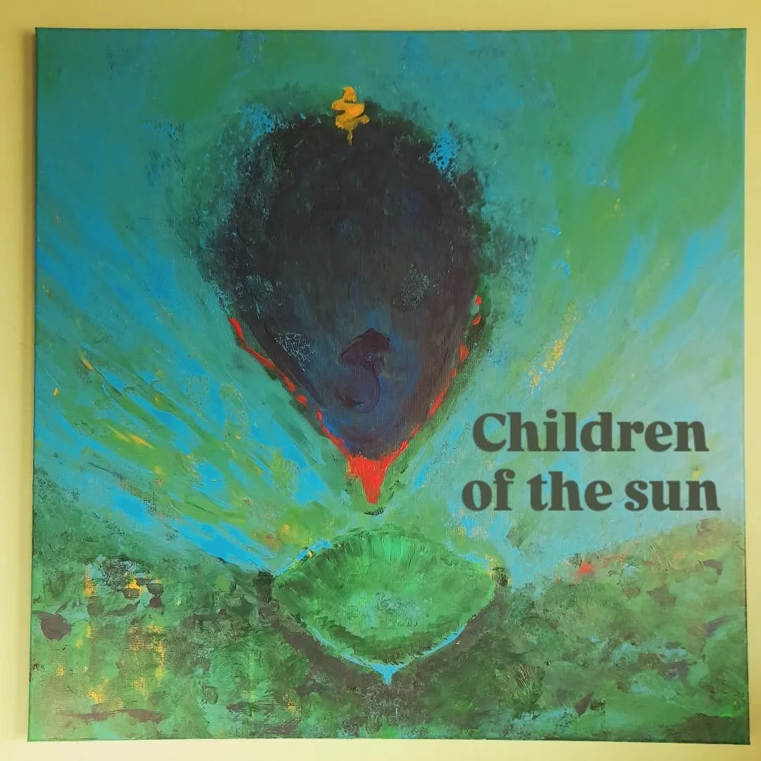 Blessed equinox to all her children 💚 

As I woke up today I saw myself walking out of a dark cave, into the light of the sun and I heard the words 'I am a child of the sun'. I wasn't alone,  there were others walking with me.💙

In the same moment 