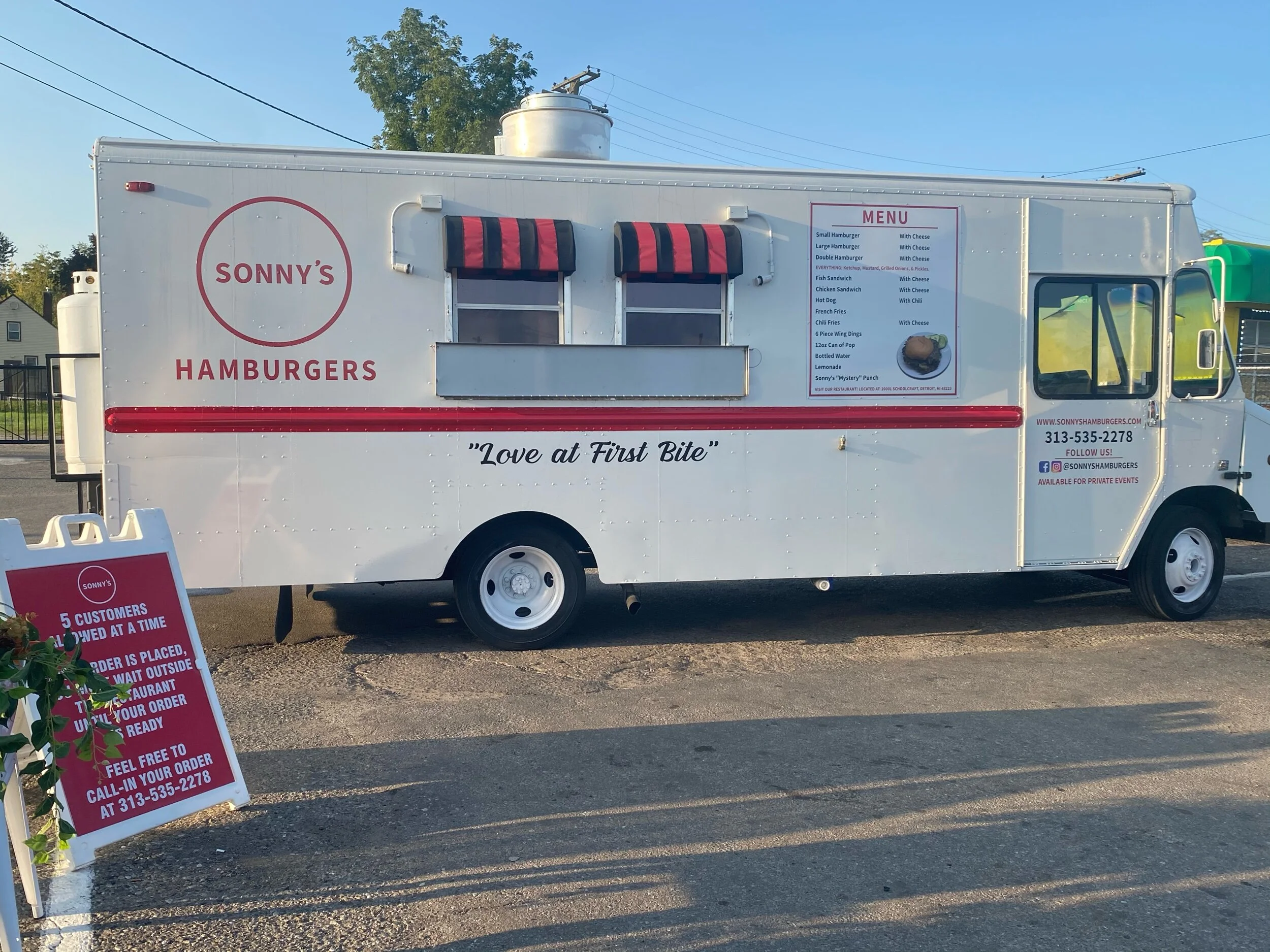 Food Truck Info — SONNY'S HAMBURGERS