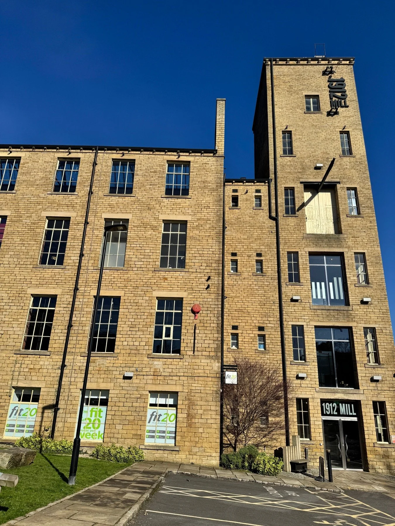 Had a really nice morning at the Health and Wealth event at fit20 Sunny Bank Mills.

Big thanks to Dee and Alan from Lazenby&rsquo;s and Nic from fit20 for such an interesting session.

It was a really simple but powerful reminder that building wealt