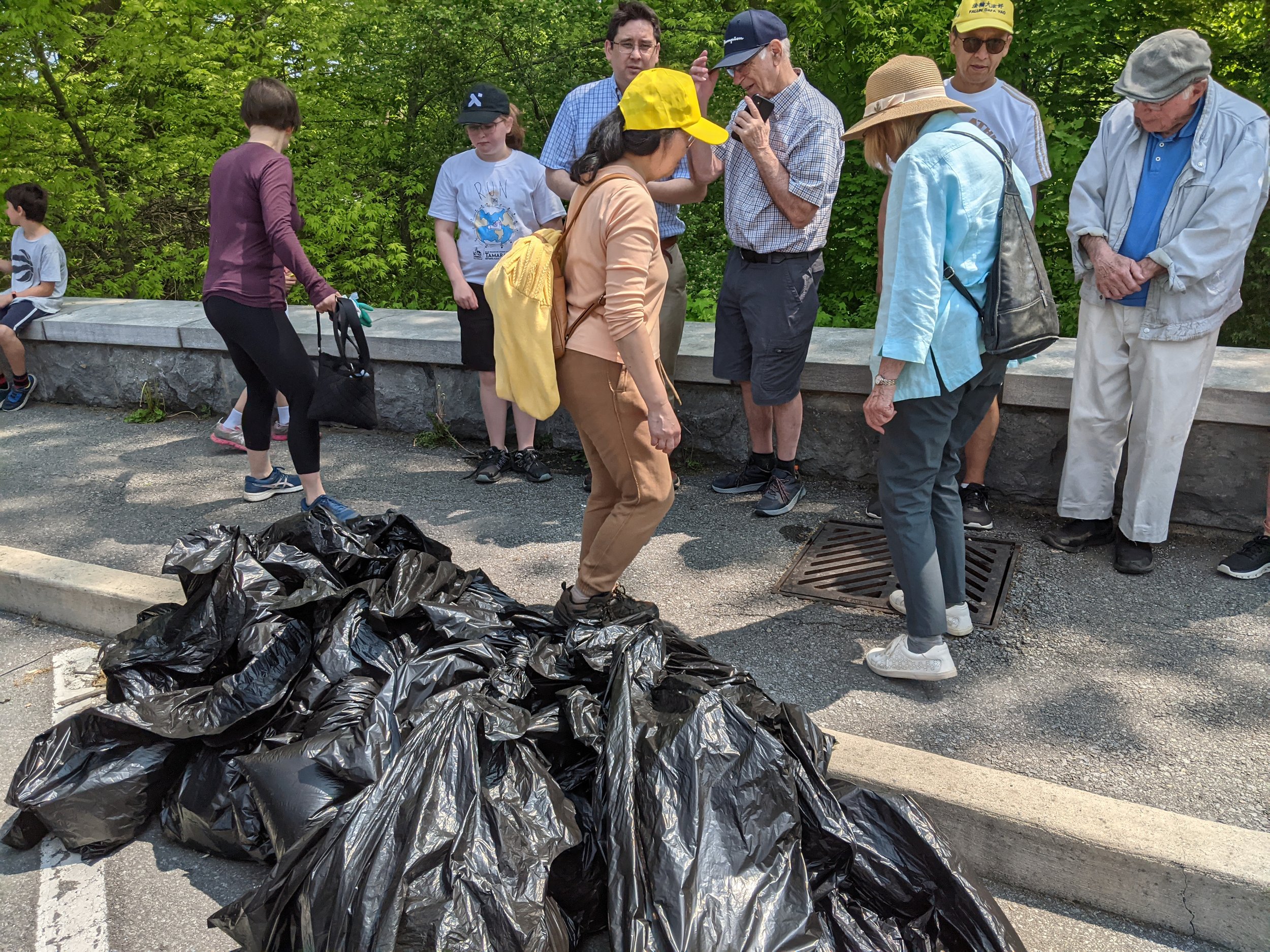 Ottawa Park Clean up_May 2023_3.jpg