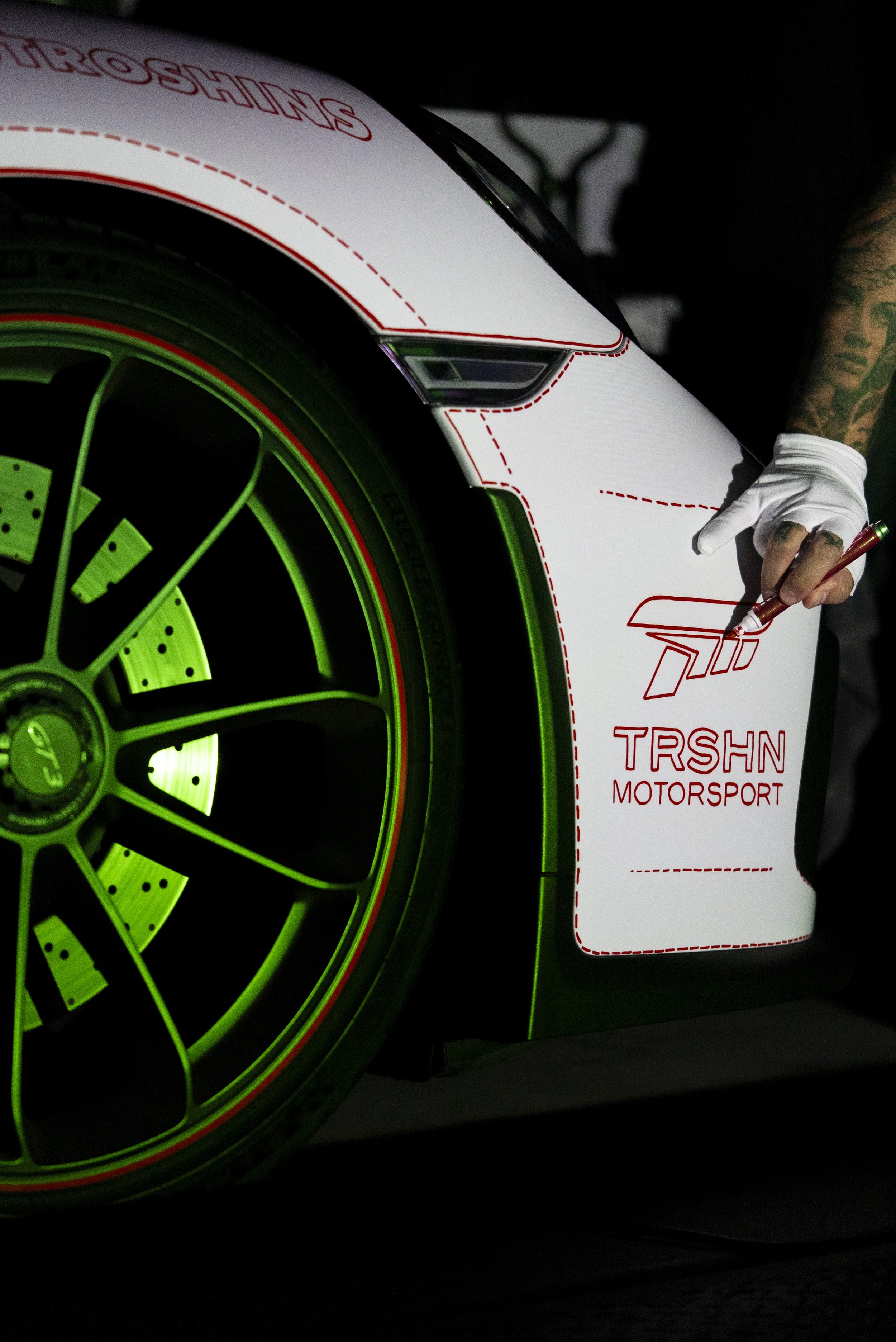 Stenciled-out Porsche GT3