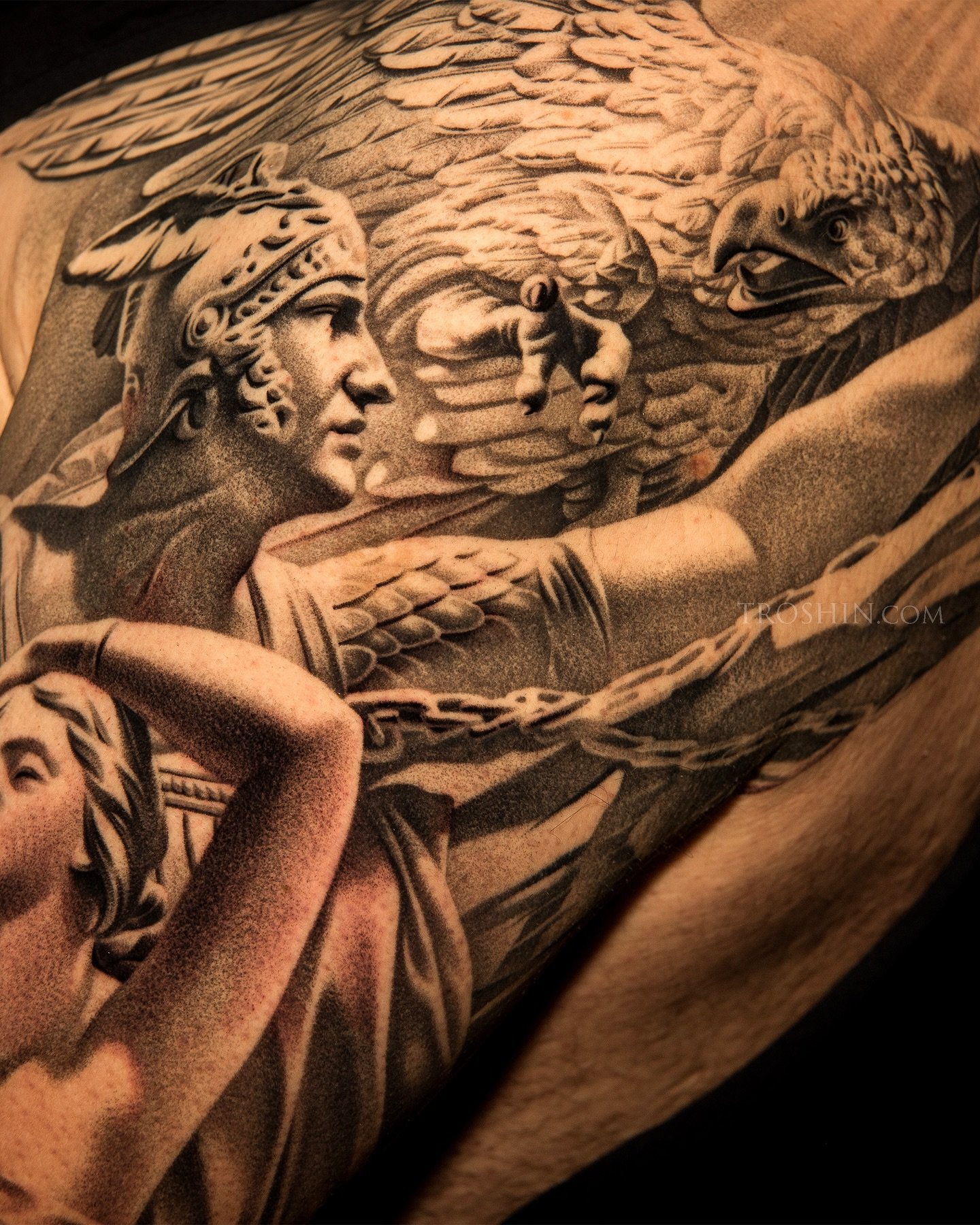 Final touch-up for the sleeve, can&rsquo;t wait to see it healed 🫠