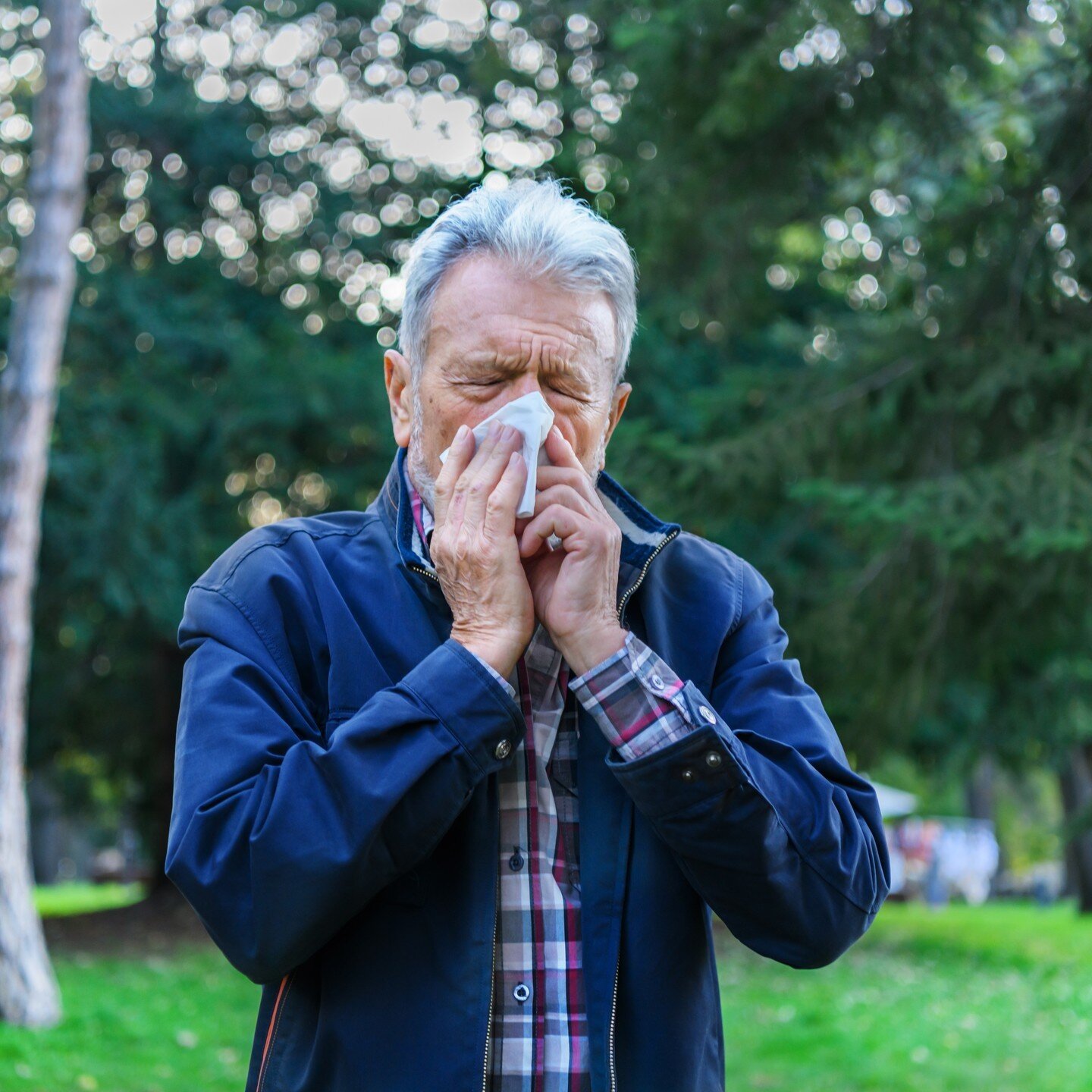 Do you experience sneezing and coughing symptoms during certain seasons? You&rsquo;re not alone! Seasonal allergies are very common and symptoms often start in spring. Seasonal allergies can also be related to asthma. Whether you suffer from seasonal