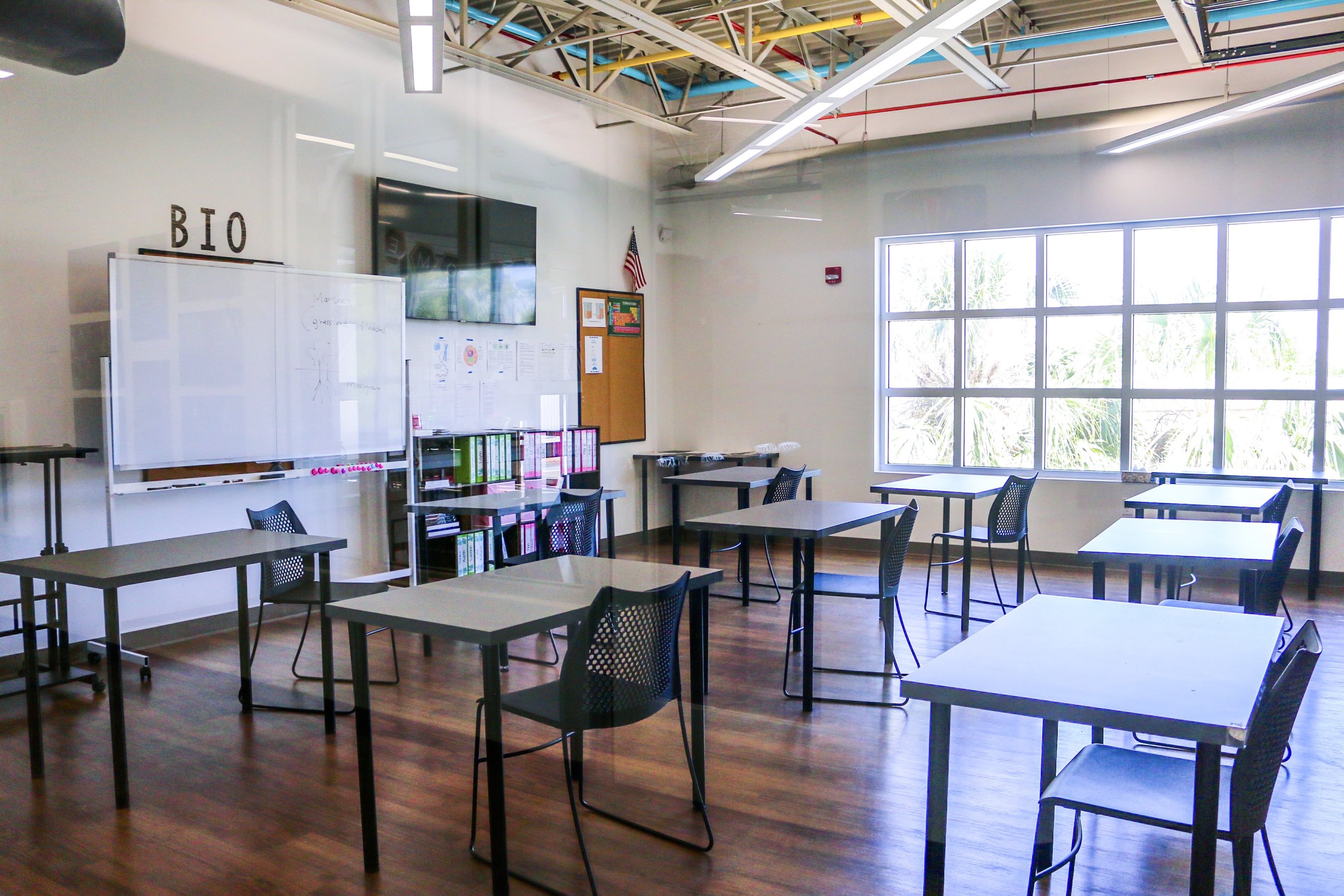 Science Classroom at North Campus in Estero, Florida - Campus Tour of Educational Pathways Academy Private School for ADHD in Florida.jpeg