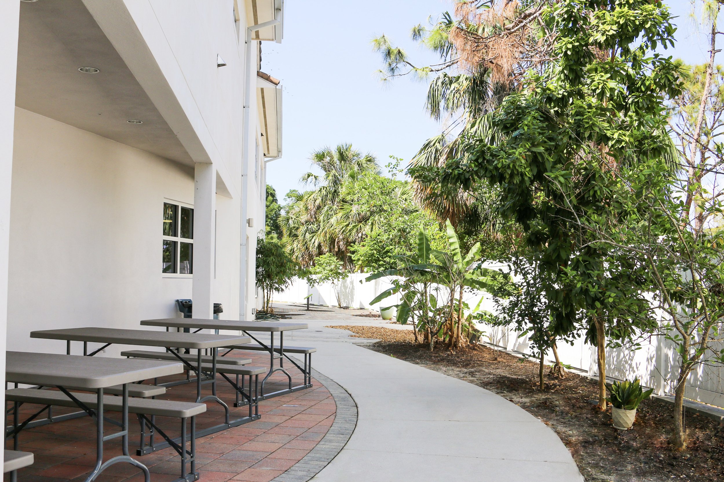 Outdoor Seating at North Campus in Estero, Florida - Campus Tour of Educational Pathways Academy, School for Dyslexia in Florida.jpeg