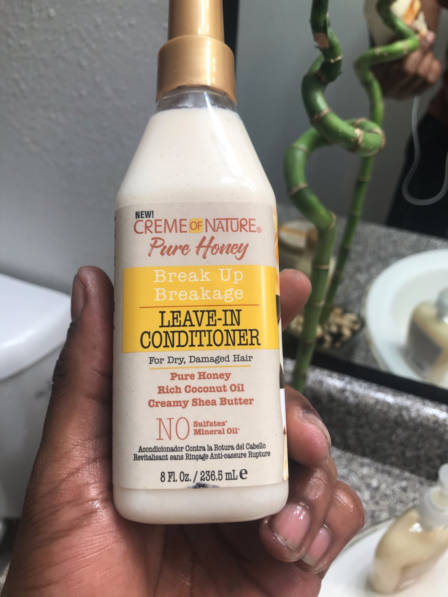  The leave in conditioner with a spritz attachment/nozzle 