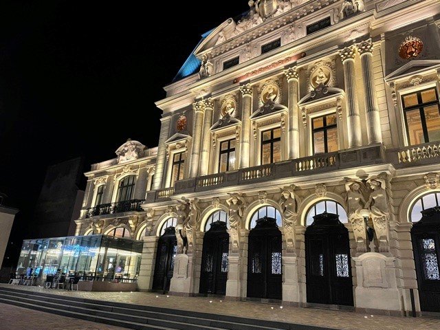 Cherbourg centre building.jpg