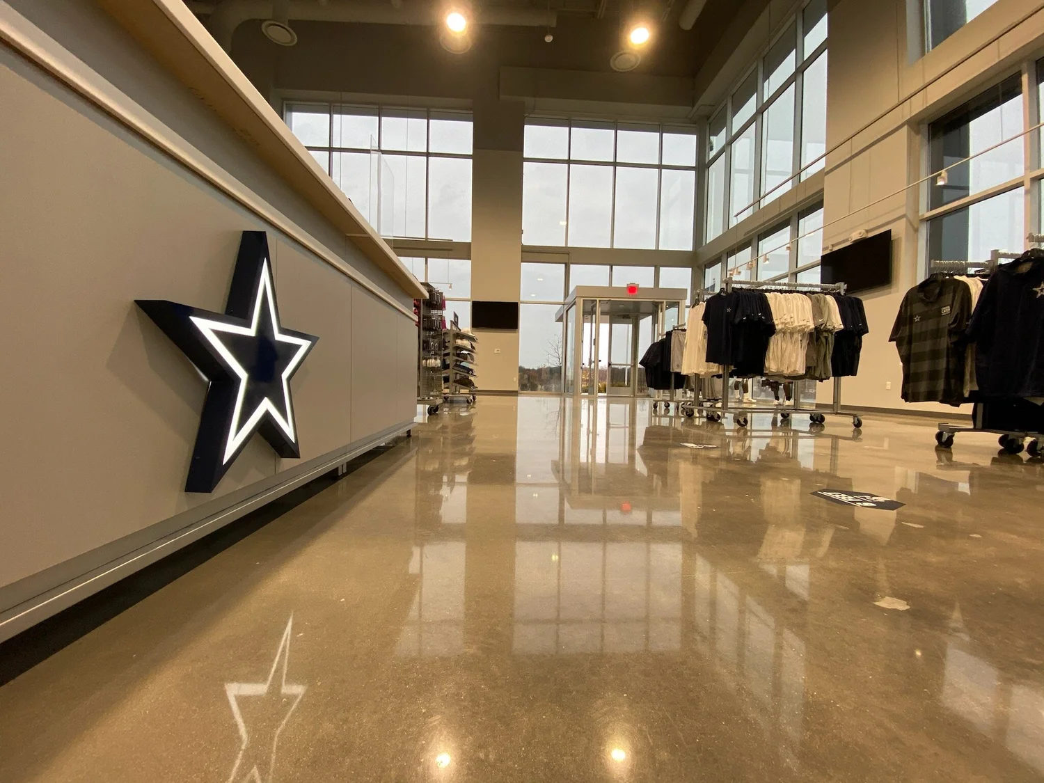 Dallas Cowboys Pro Shop â Ashford