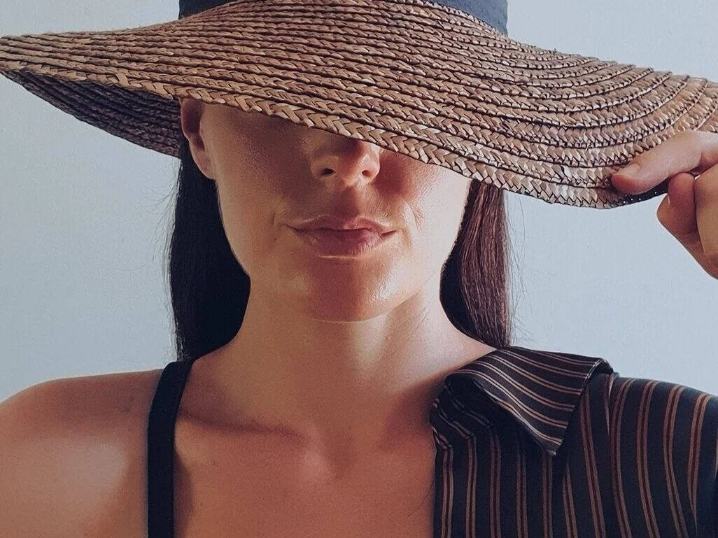 10 Summer Staples Every Woman Must Own