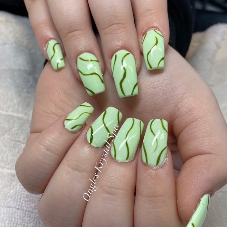 Simple Swirls~~~ 
.
.
.
.
#nails #nailsofinstagram #nailsoftheday #nails💅 #nailsonfleek #nailsaddict #nailsnailsnails #nailart #naildesign #nailstagram #greennails #nailsalon #nailtech #nailartist #nailinspiration #nailinspo #ongleskrystalspa