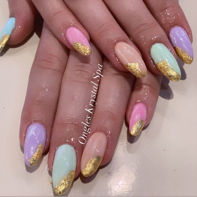 Another colourful nail set by Lisa😍 
.
.
.
.
.
#nails #nail #nailart #nailsart #nails💅 #nailsonfleek #nailsofinstagram #nailstagram #pastelnails #goldnails #naildesign #nailsdesign #nailsaddict #nailsalon #ongleskrystalspa #nailtech