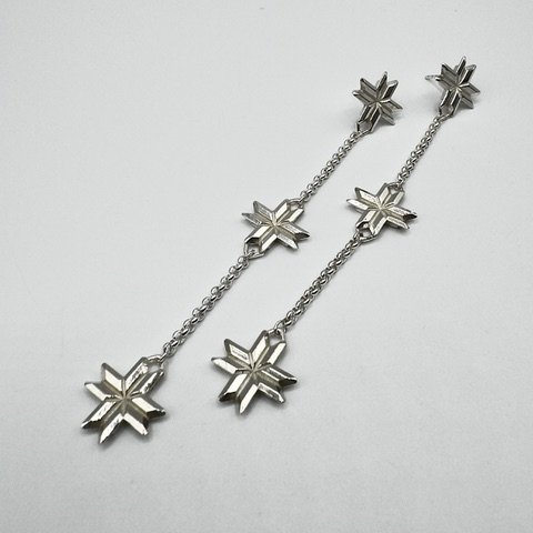 3.Petite.Star.Front.HP.jpeg