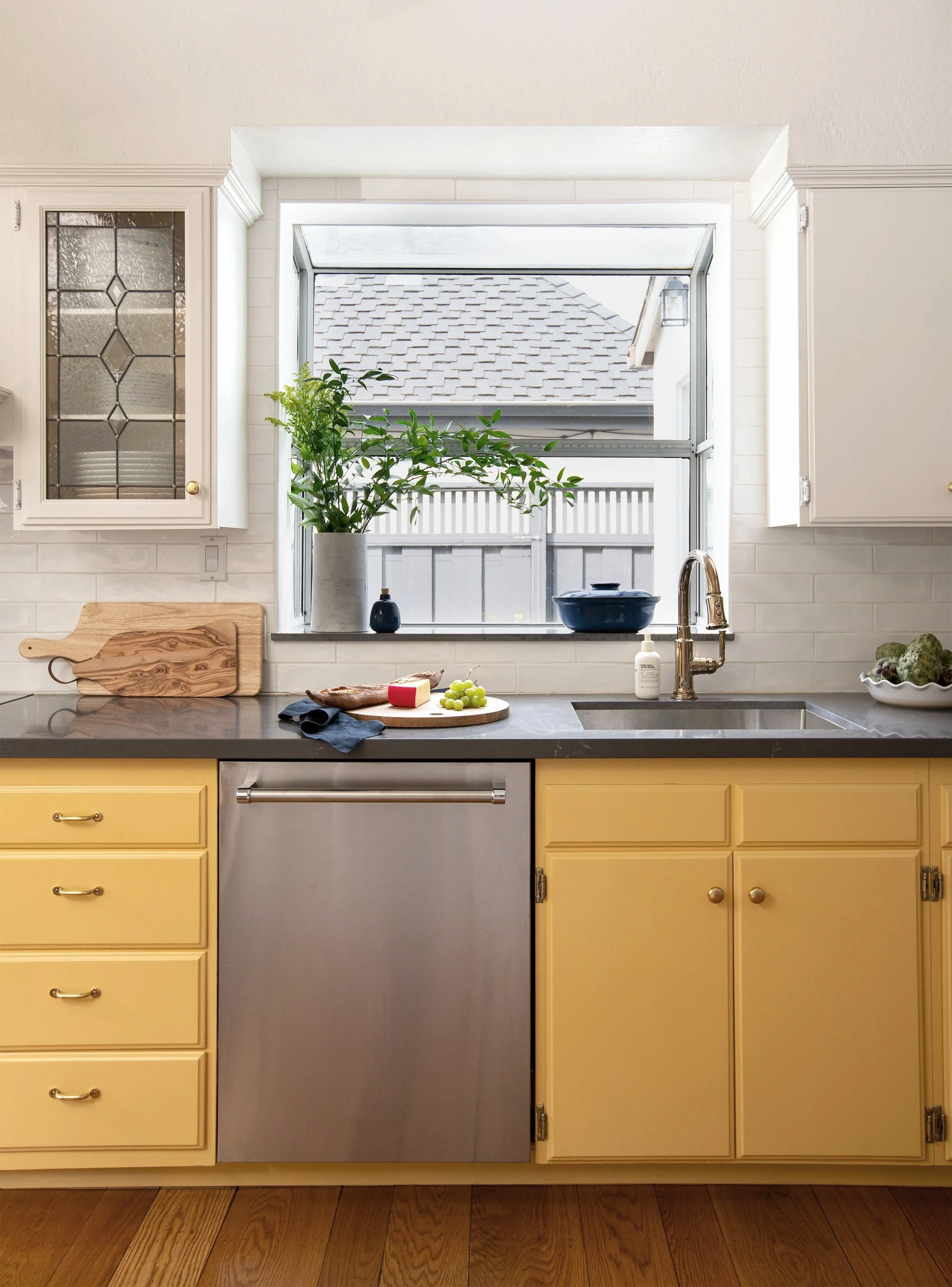 Copy+of+Kitchen_Sink_DSC3704_Crop_Small.jpg