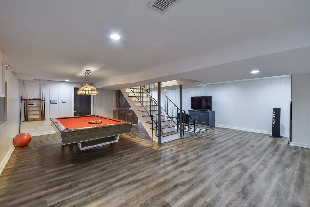 42-web-or-mls-Basement.jpg