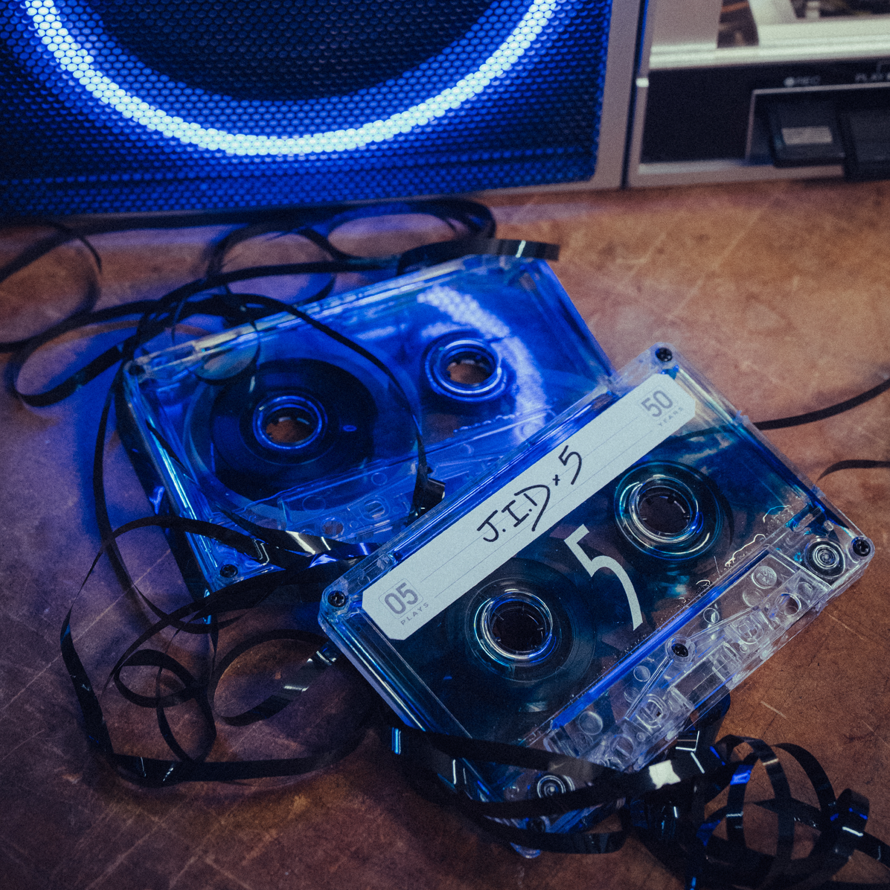JID_0001_tapes.png